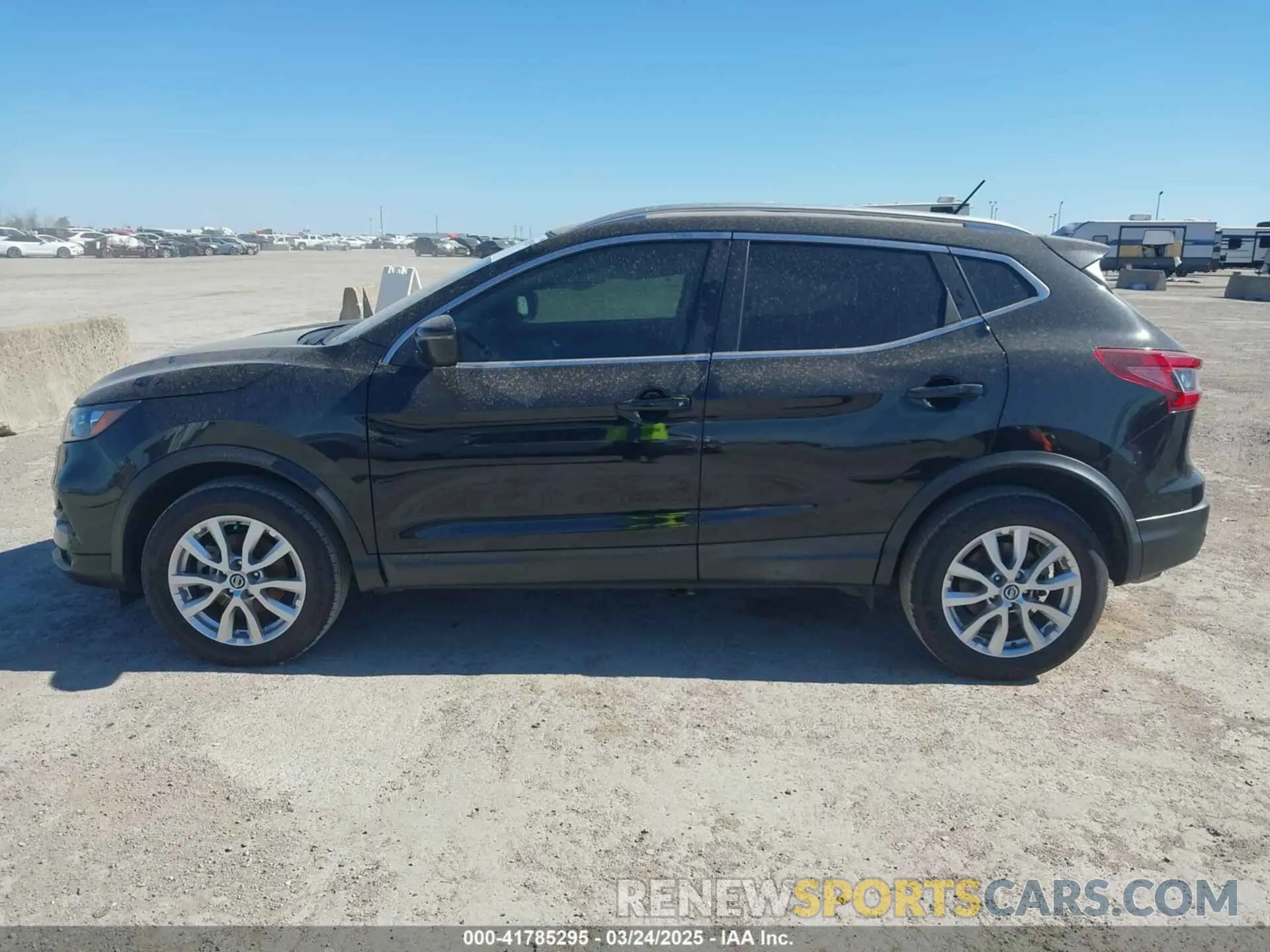 14 fotografías del automóvil dañado JN1BJ1CV8LW256376 NISSAN ROGUE SPORT 2020