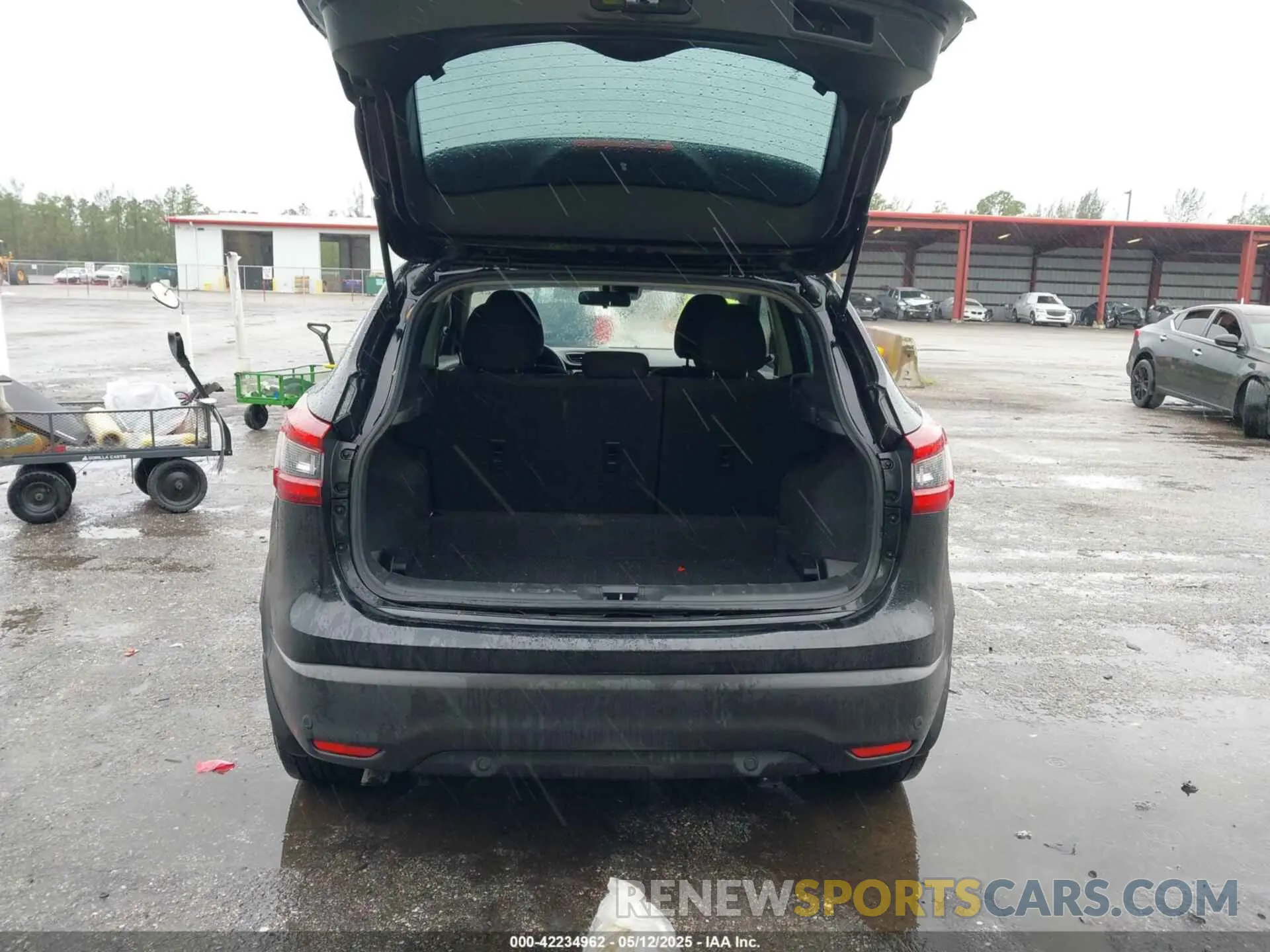 16 fotografías del automóvil dañado JN1BJ1CV8LW548013 NISSAN ROGUE SPORT 2020