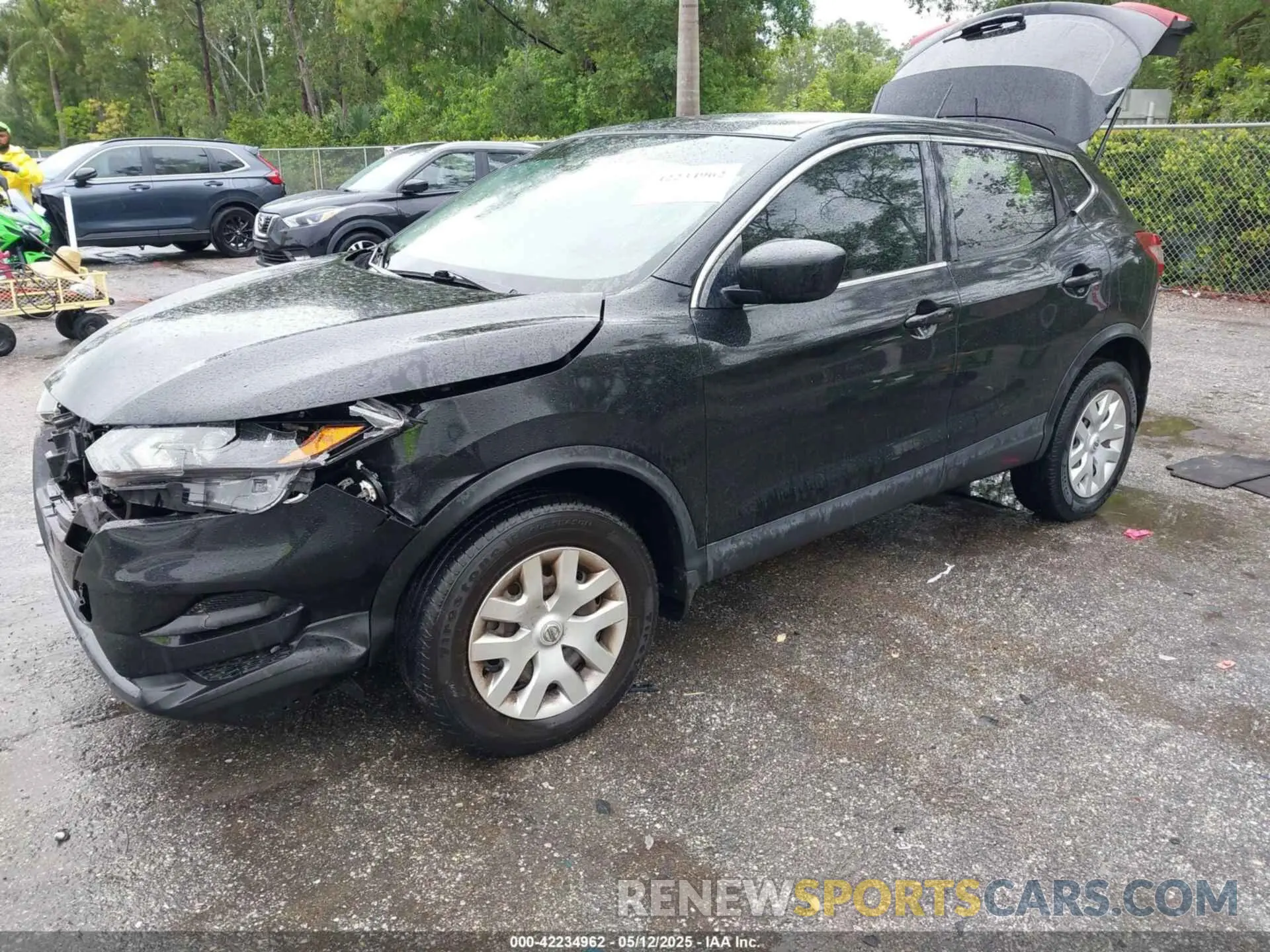 2 fotografías del automóvil dañado JN1BJ1CV8LW548013 NISSAN ROGUE SPORT 2020