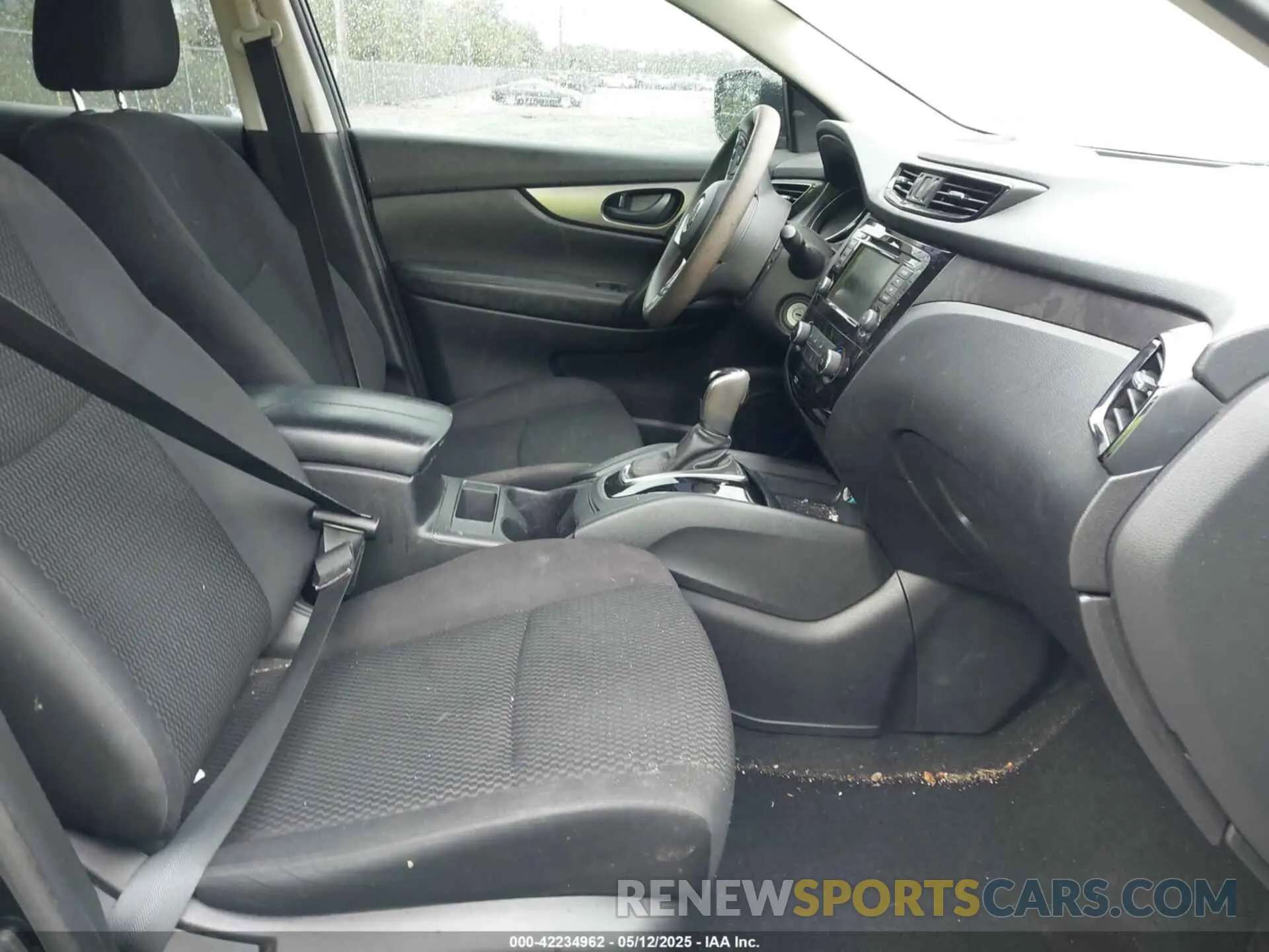5 fotografías del automóvil dañado JN1BJ1CV8LW548013 NISSAN ROGUE SPORT 2020