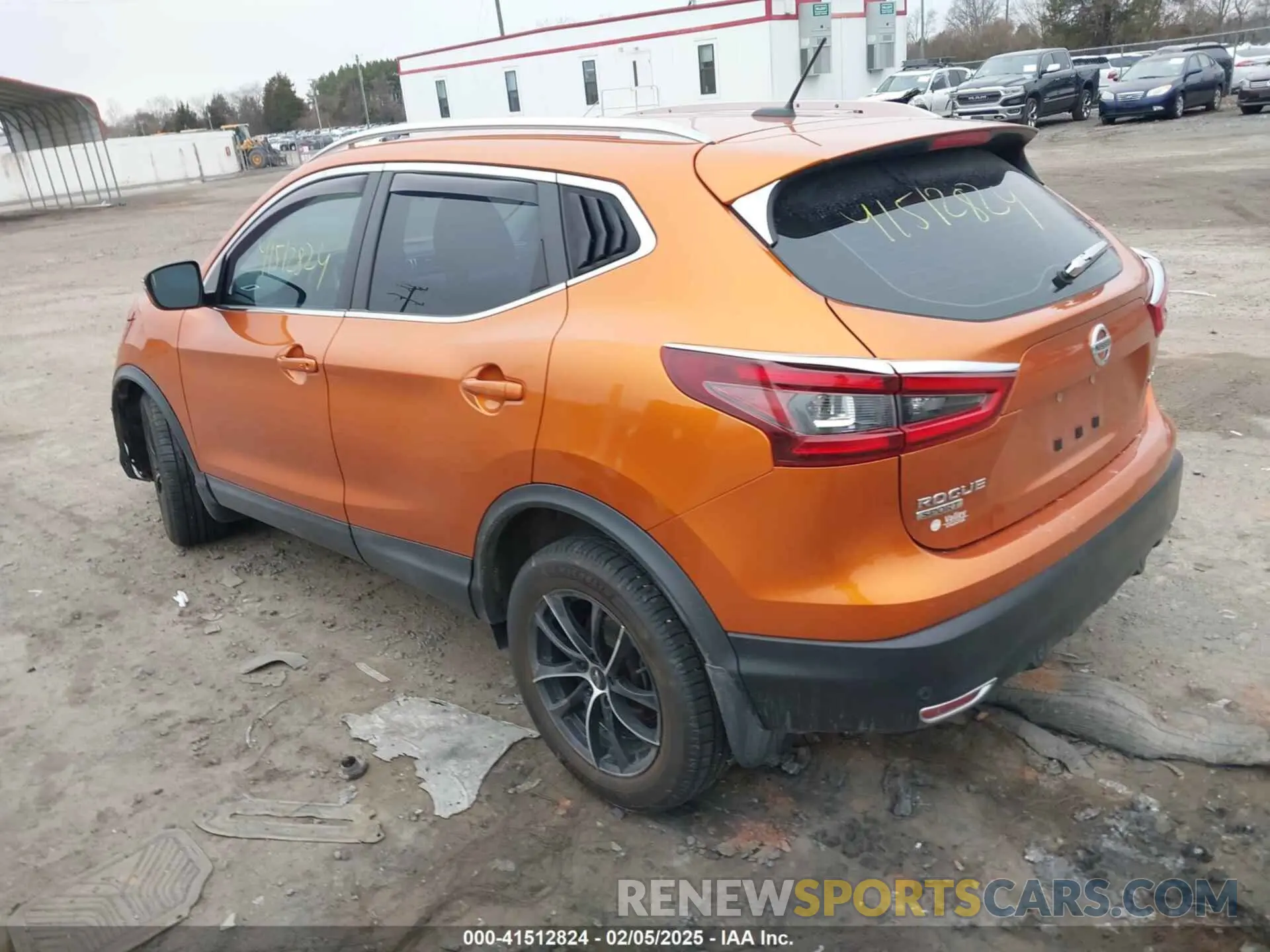 3 fotografías del automóvil dañado JN1BJ1CW3LW373260 NISSAN ROGUE SPORT 2020