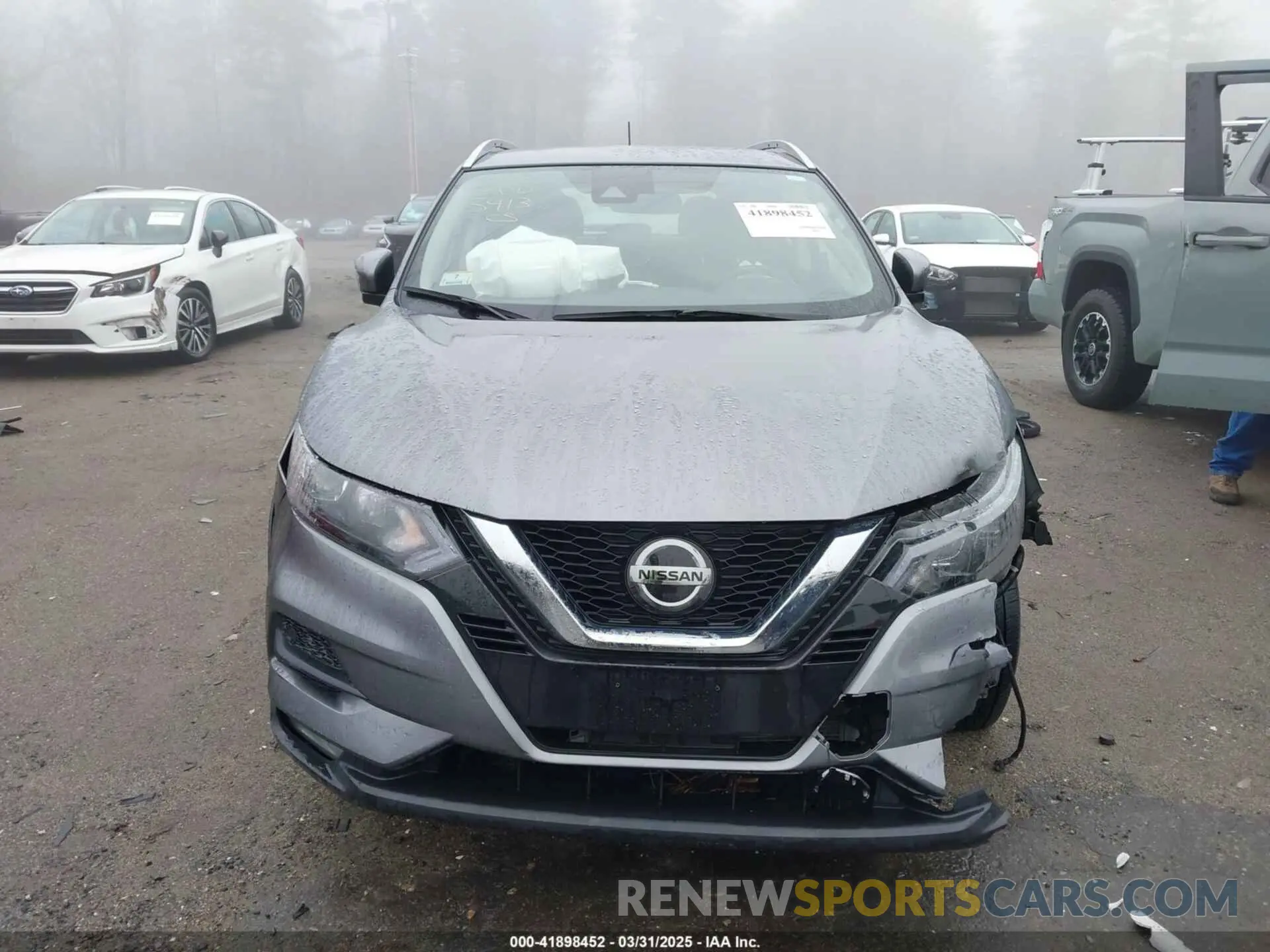 12 fotografías del automóvil dañado JN1BJ1CW3LW393413 NISSAN ROGUE SPORT 2020