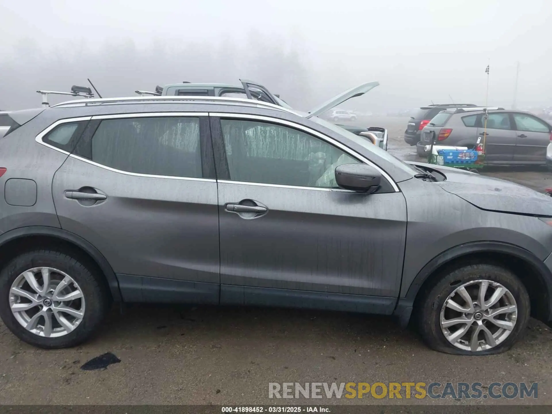 13 fotografías del automóvil dañado JN1BJ1CW3LW393413 NISSAN ROGUE SPORT 2020