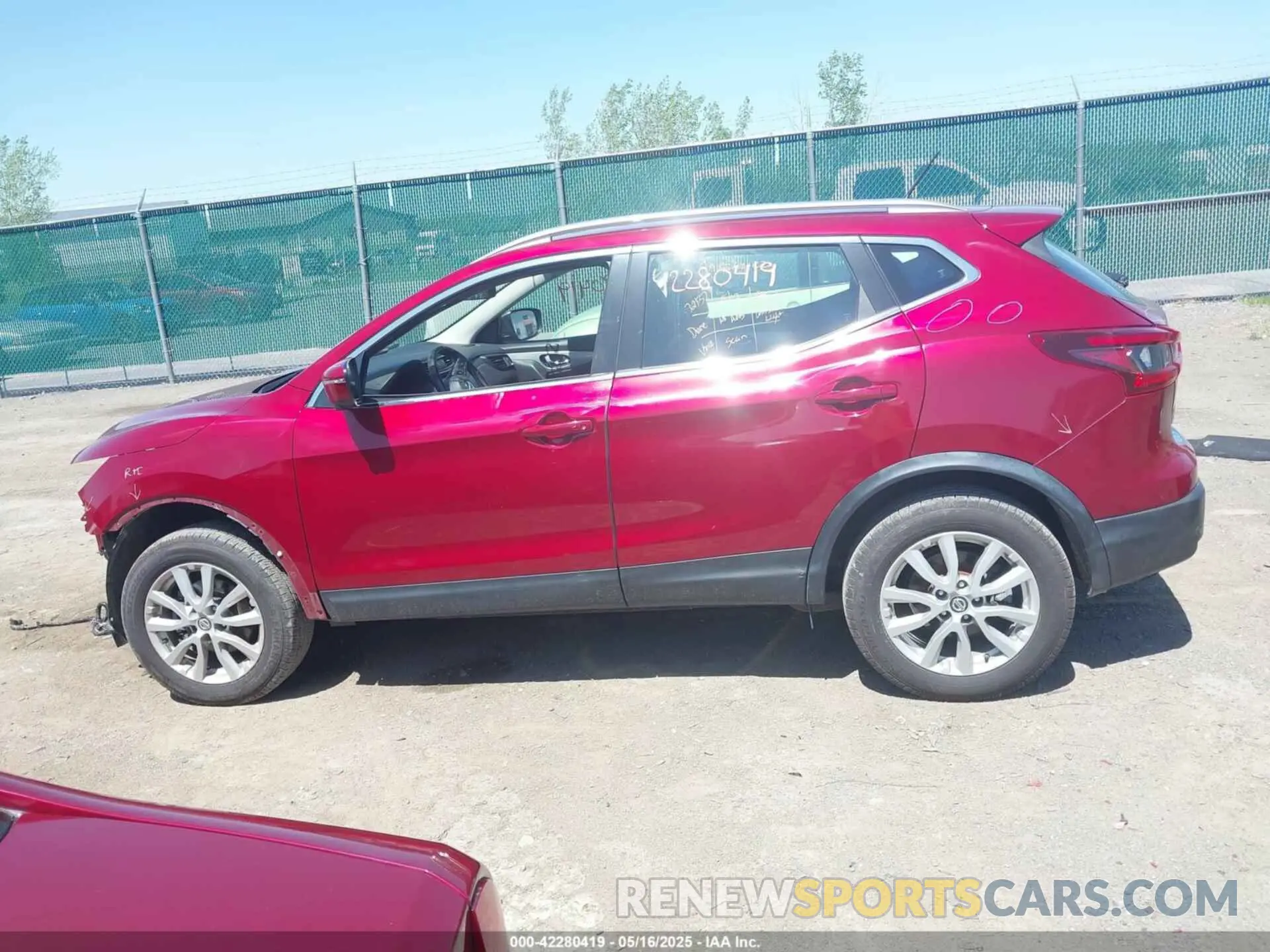 14 fotografías del automóvil dañado JN1BJ1CW4LW387135 NISSAN ROGUE SPORT 2020