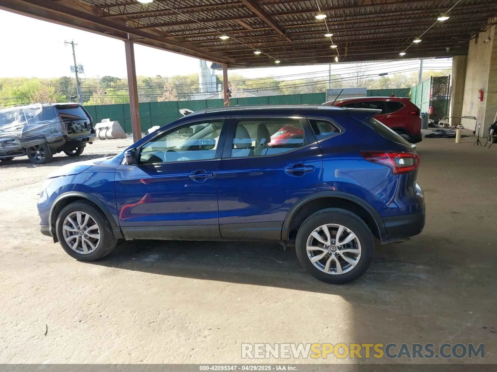14 fotografías del automóvil dañado JN1BJ1CW4LW388012 NISSAN ROGUE SPORT 2020