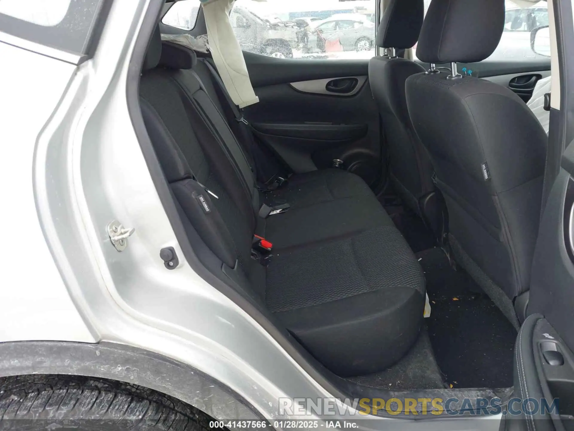 8 fotografías del automóvil dañado JN1BJ1CW5LW369453 NISSAN ROGUE SPORT 2020
