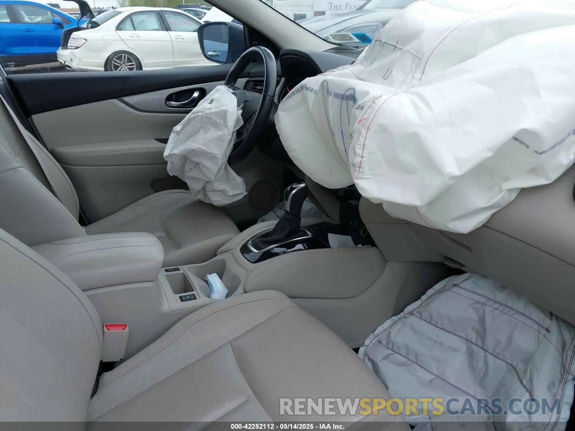 5 fotografías del automóvil dañado JN1BJ1CW5LW373325 NISSAN ROGUE SPORT 2020