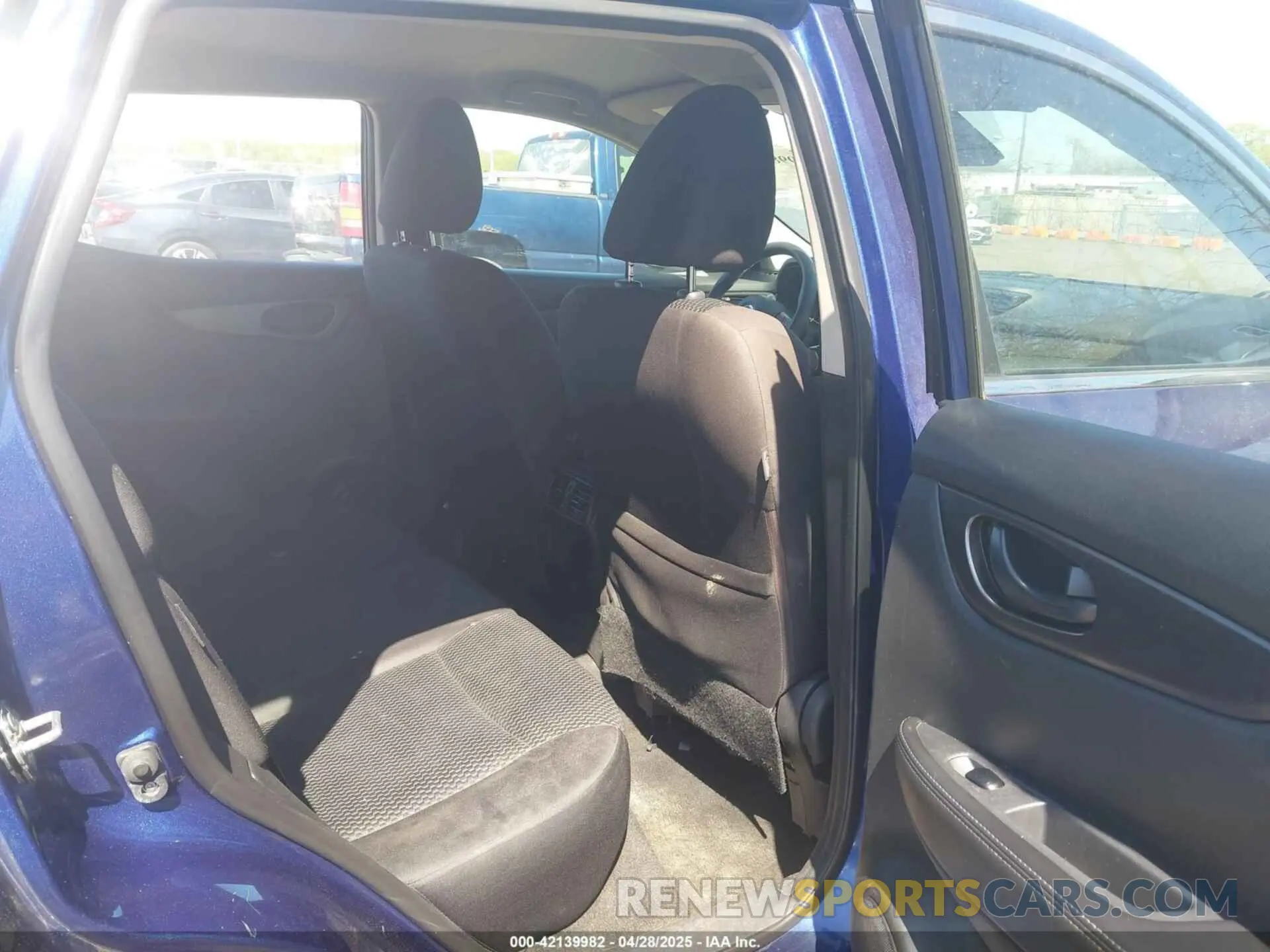 8 fotografías del automóvil dañado JN1BJ1CW6LW373186 NISSAN ROGUE SPORT 2020