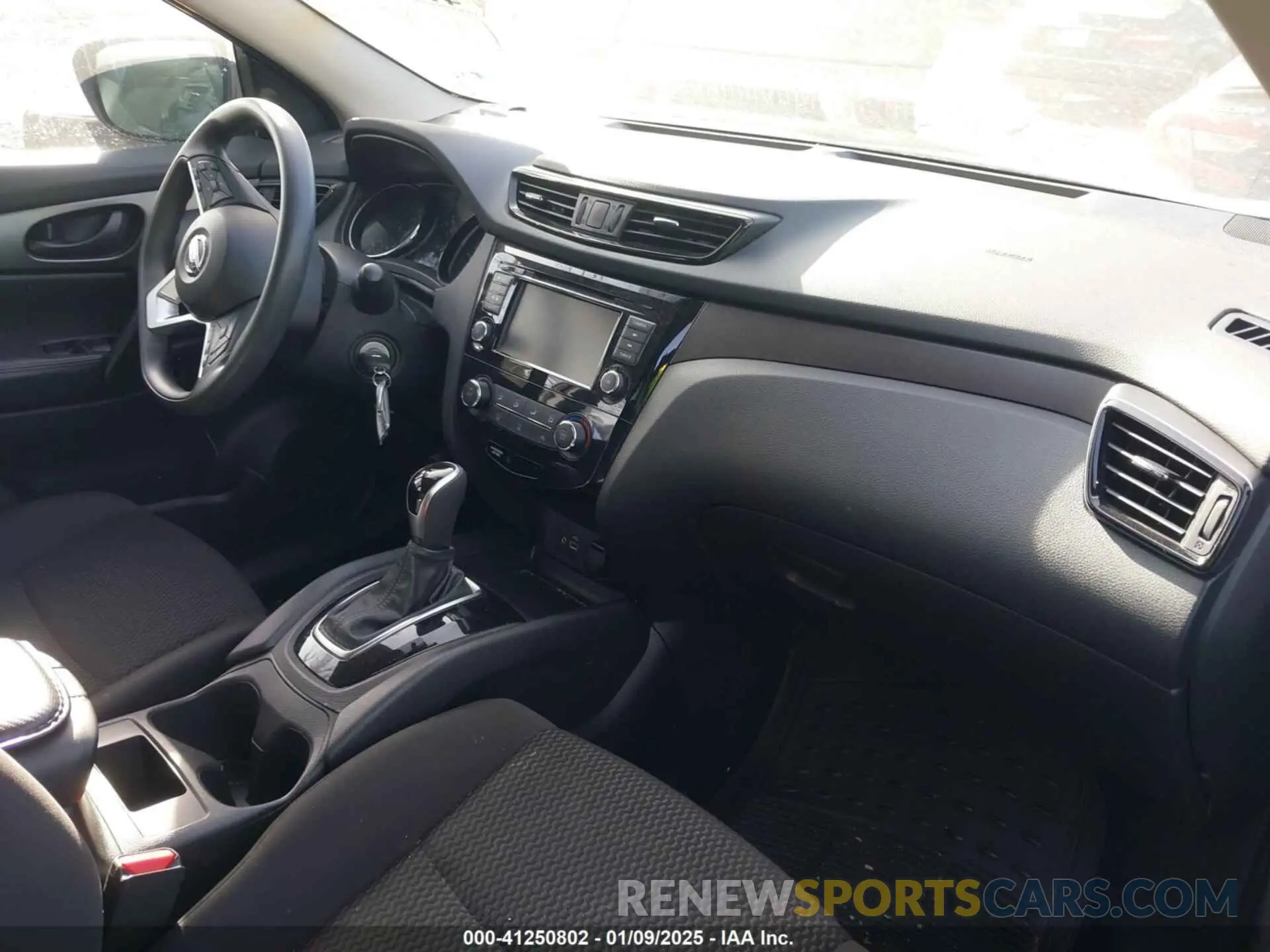 5 fotografías del automóvil dañado JN1BJ1CW6LW642674 NISSAN ROGUE SPORT 2020