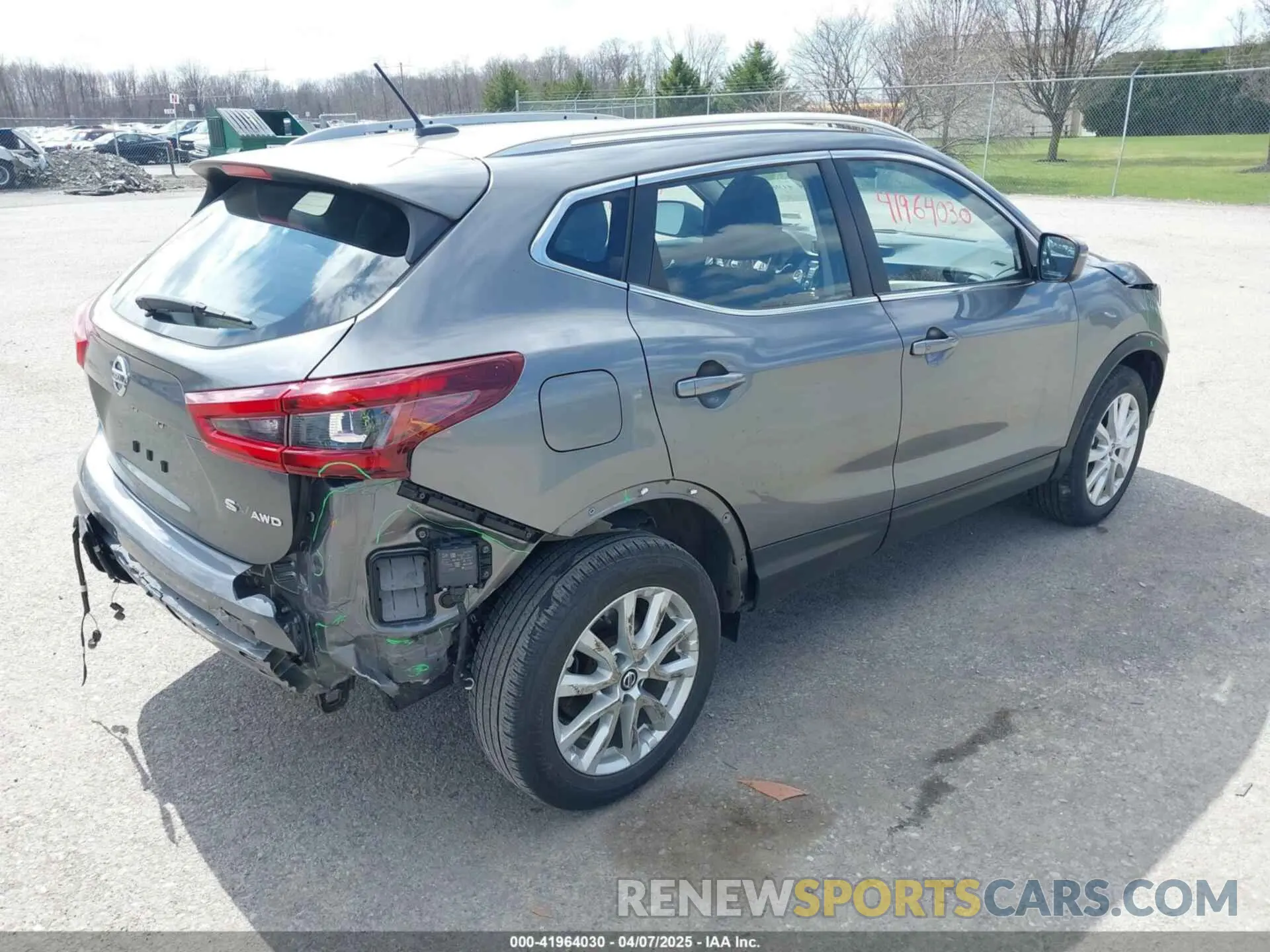 4 fotografías del automóvil dañado JN1BJ1CW8LW362822 NISSAN ROGUE SPORT 2020