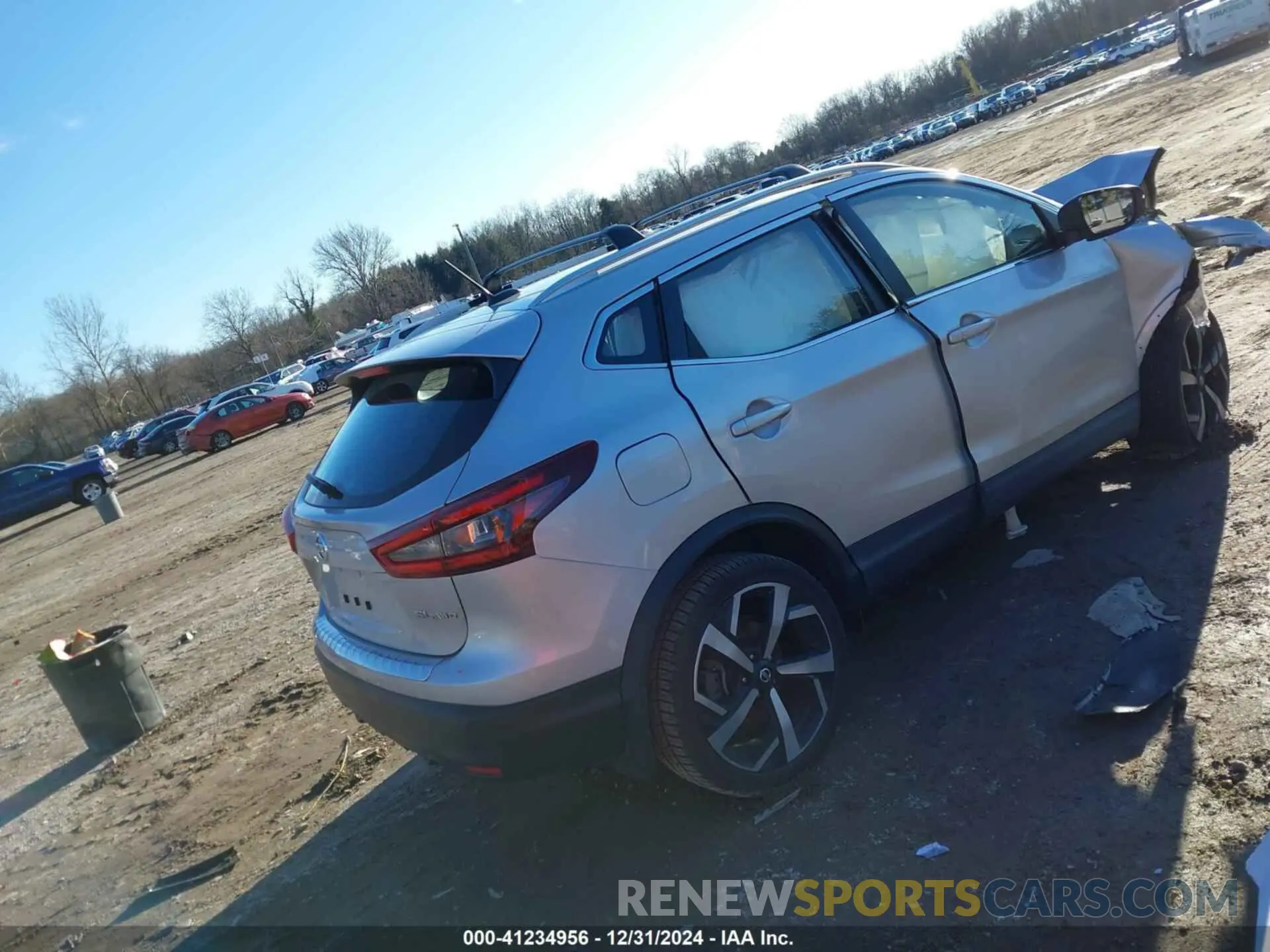 4 fotografías del automóvil dañado JN1BJ1CW8LW381905 NISSAN ROGUE SPORT 2020