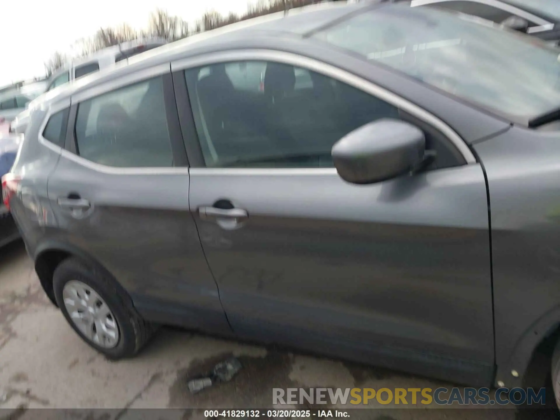 14 fotografías del automóvil dañado JN1BJ1CW8LW644622 NISSAN ROGUE SPORT 2020