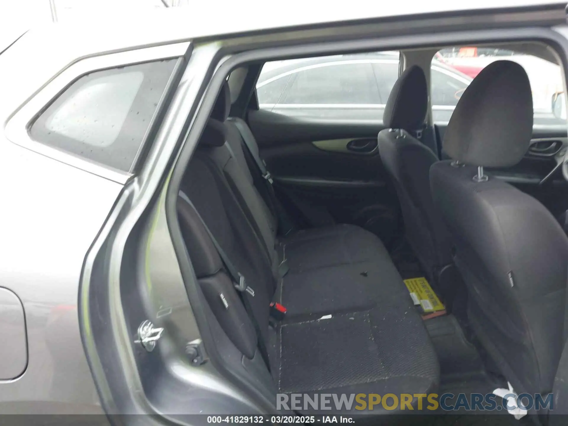 8 fotografías del automóvil dañado JN1BJ1CW8LW644622 NISSAN ROGUE SPORT 2020