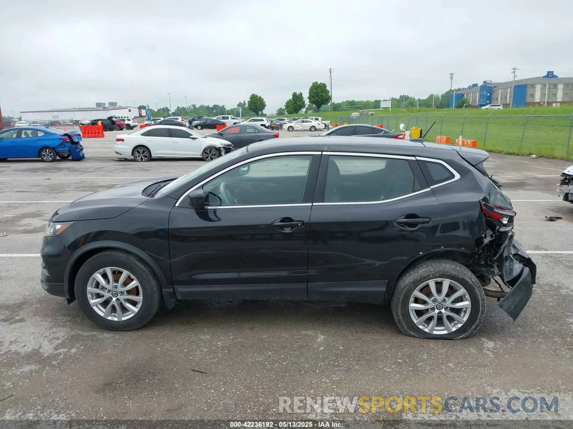13 fotografías del automóvil dañado JN1BJ1CW9LW647335 NISSAN ROGUE SPORT 2020