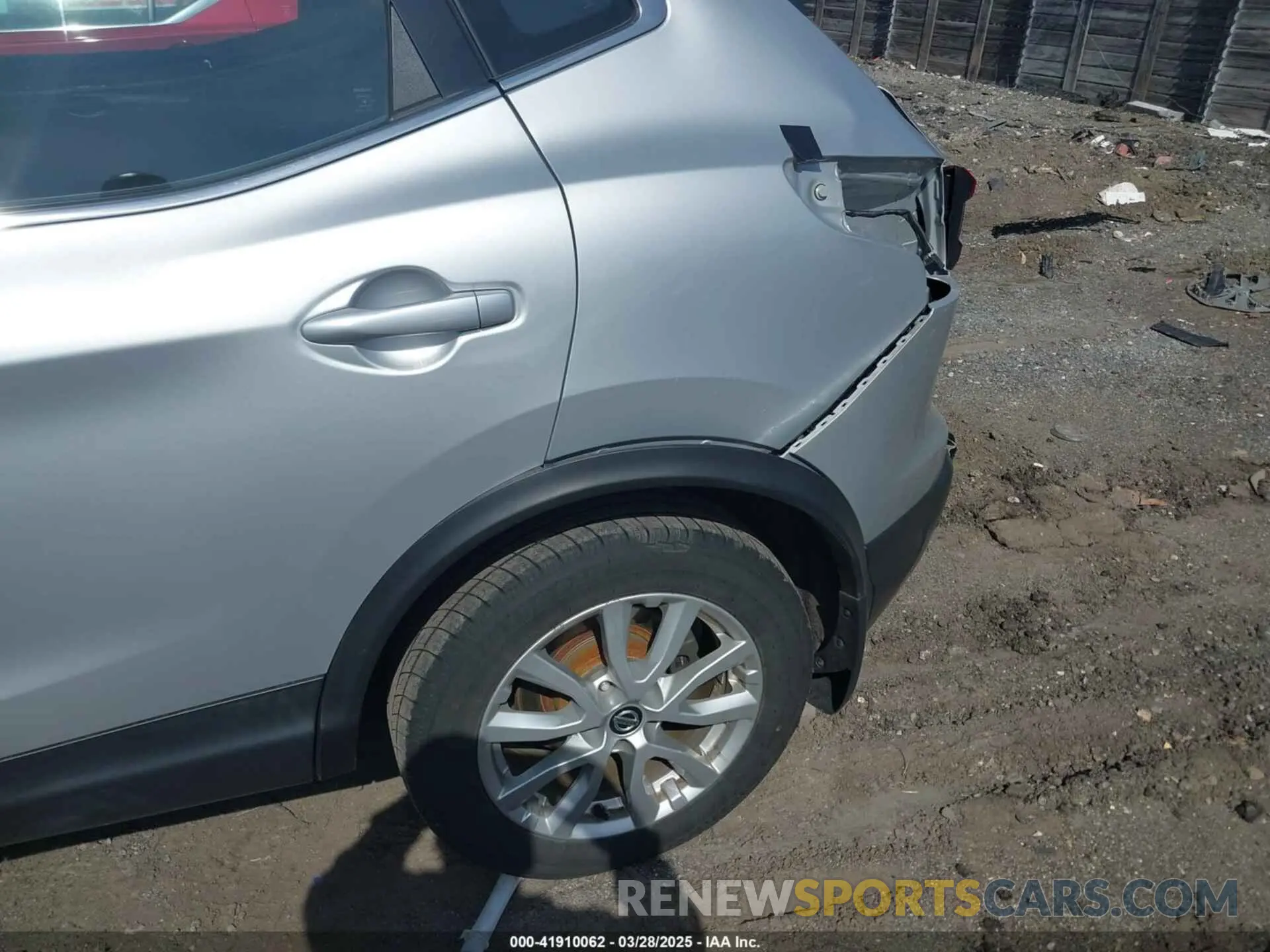 6 fotografías del automóvil dañado JN1BJ1CWXLW382408 NISSAN ROGUE SPORT 2020