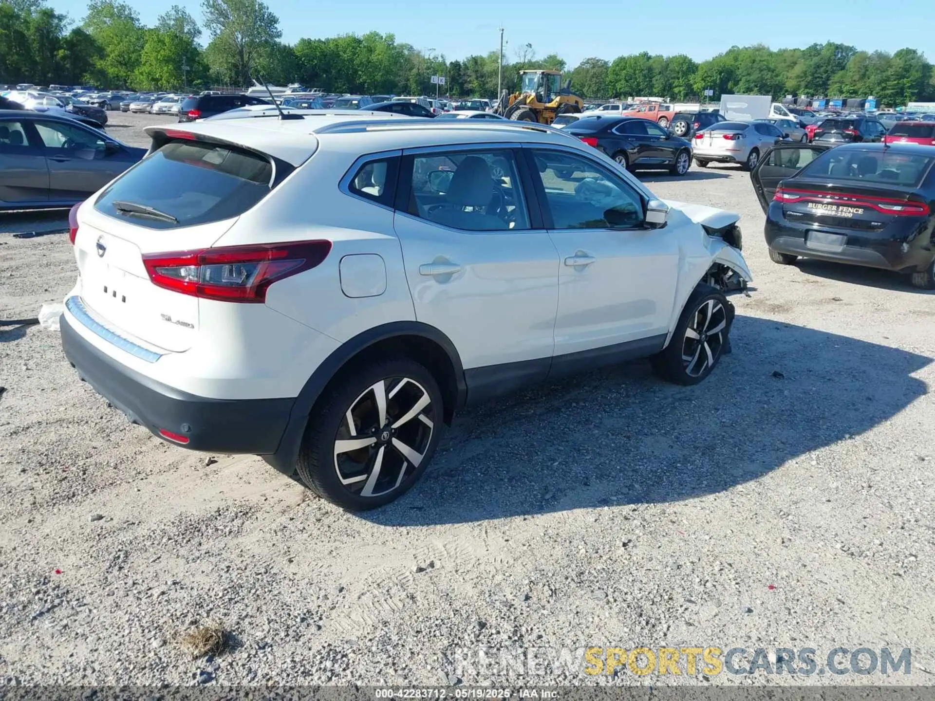 4 fotografías del automóvil dañado JN1BJ1CWXLW644170 NISSAN ROGUE SPORT 2020
