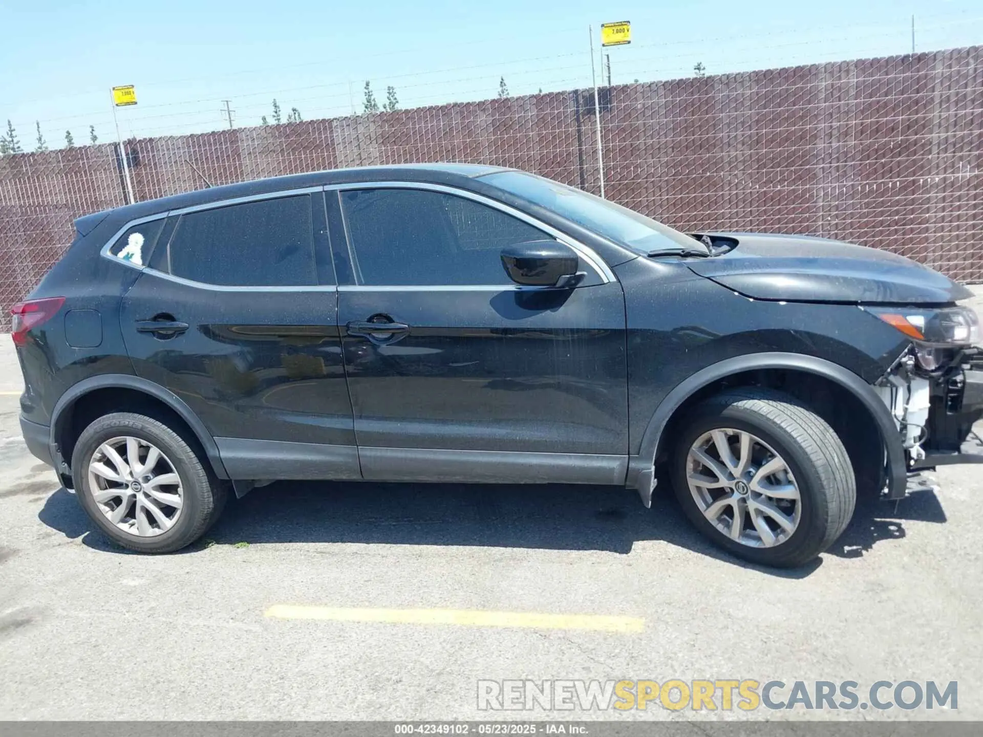 13 fotografías del automóvil dañado JN1BJ1AV0MW305039 NISSAN ROGUE SPORT 2021