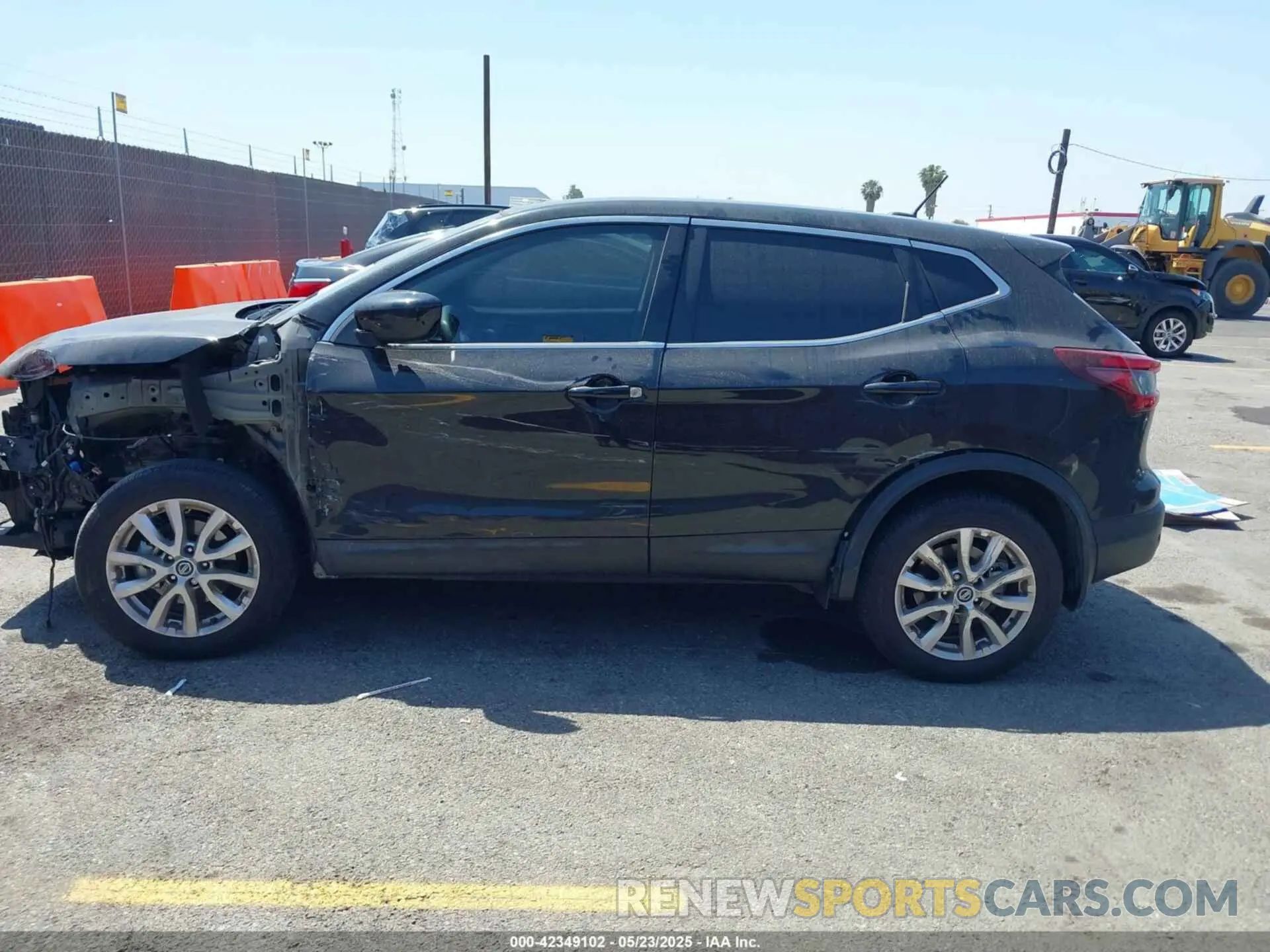 14 fotografías del automóvil dañado JN1BJ1AV0MW305039 NISSAN ROGUE SPORT 2021