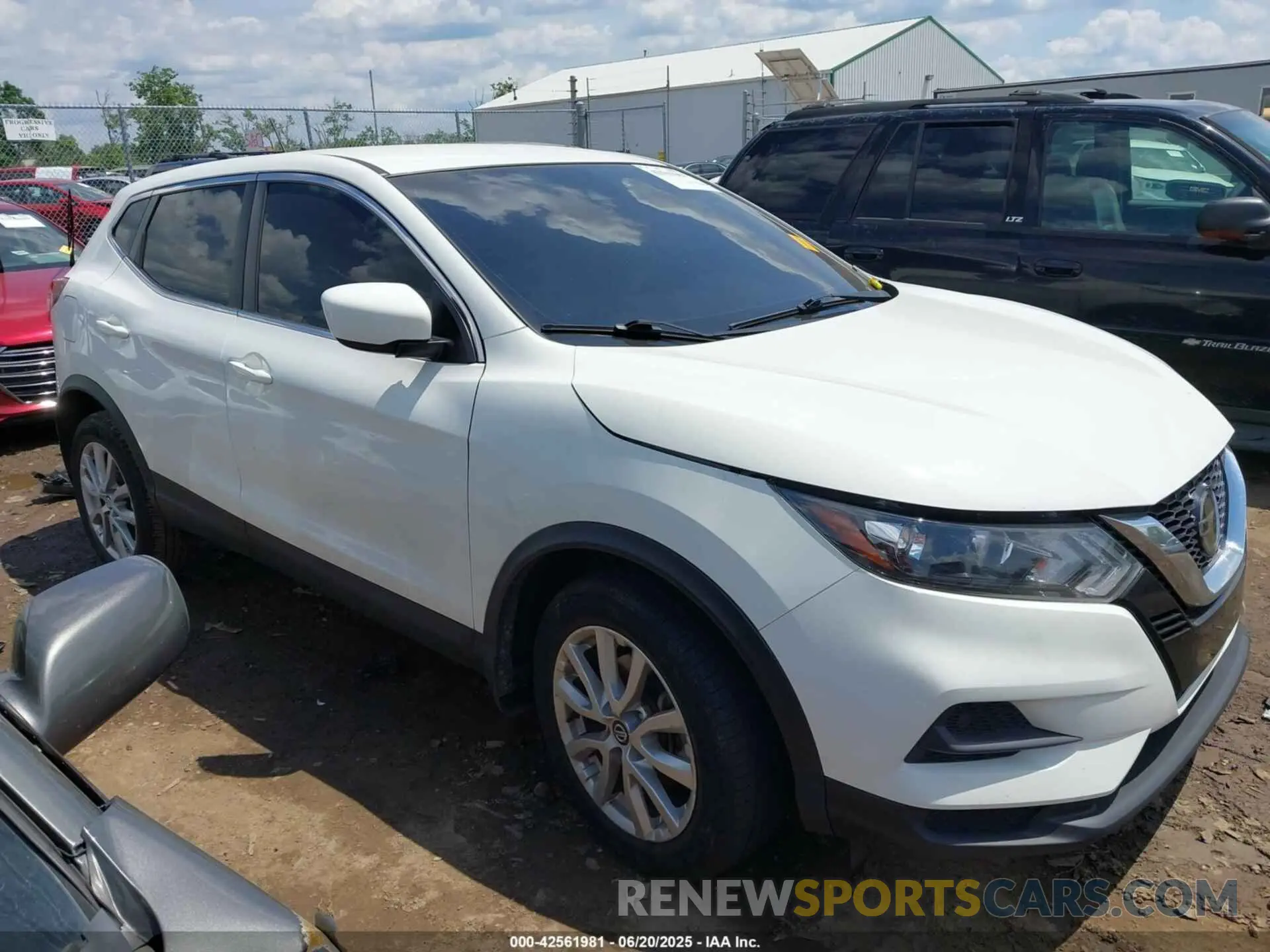 13 fotografías del automóvil dañado JN1BJ1AV0MW319152 NISSAN ROGUE SPORT 2021