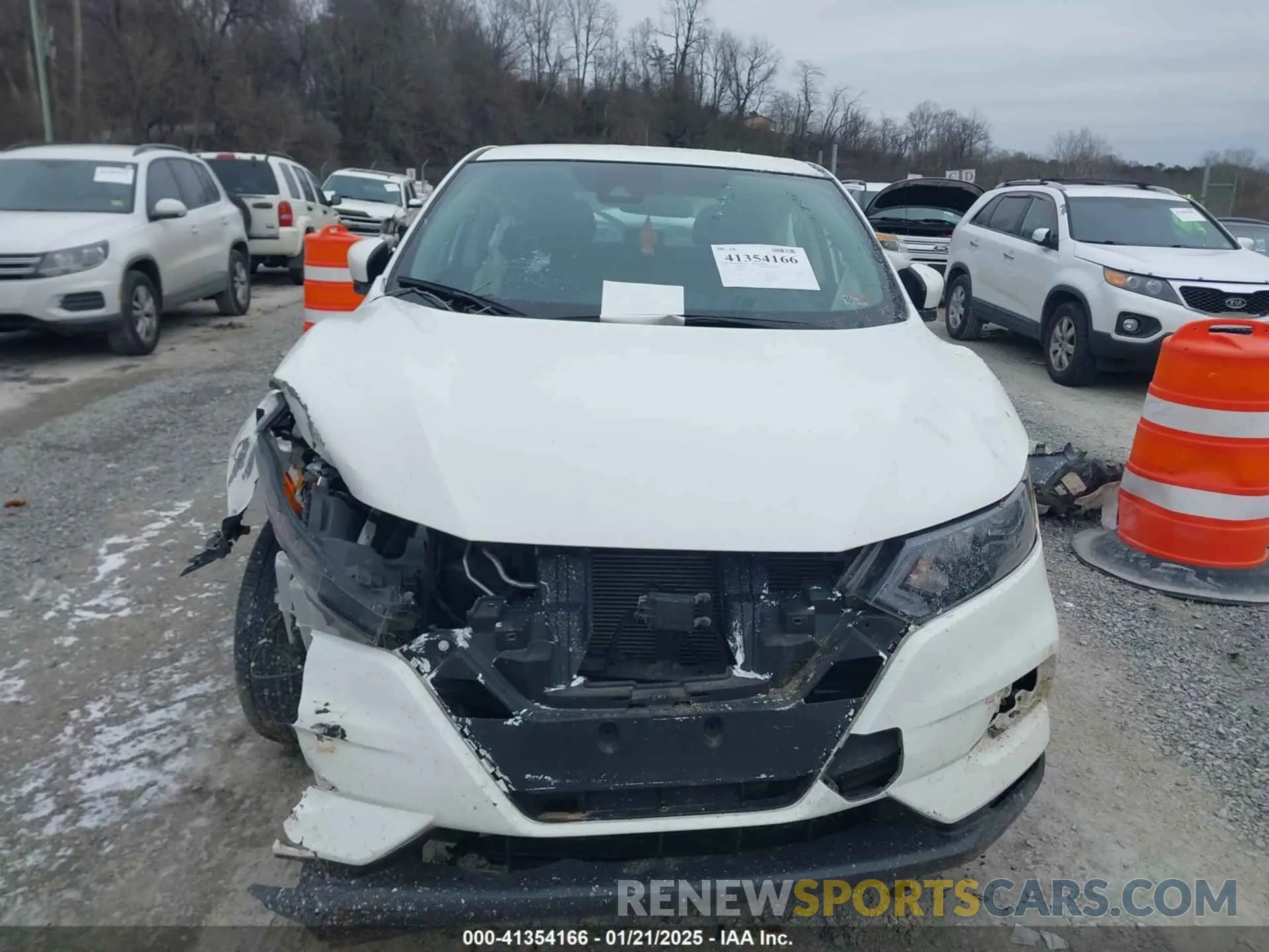 12 fotografías del automóvil dañado JN1BJ1AV1MW318947 NISSAN ROGUE SPORT 2021