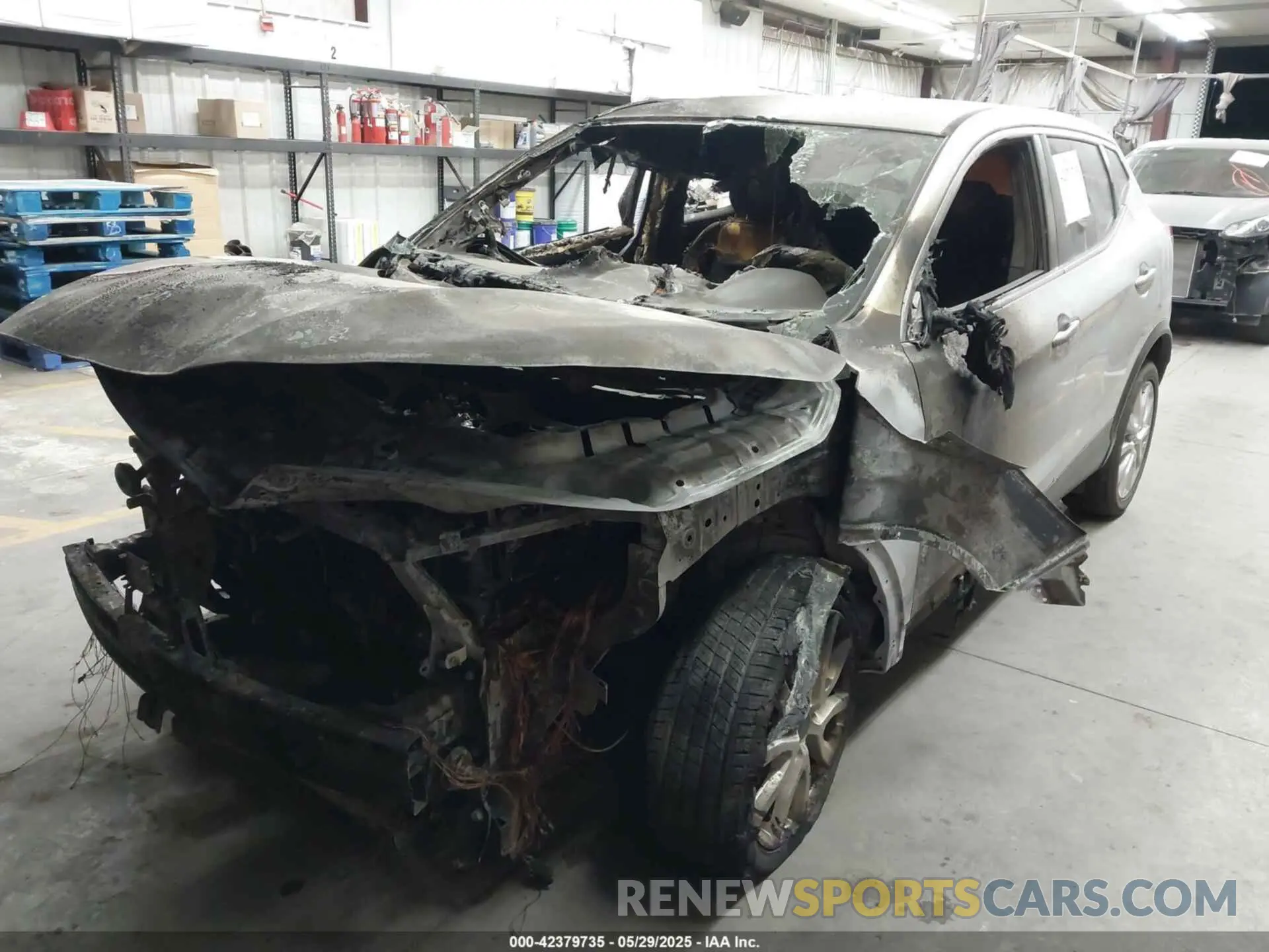 2 fotografías del automóvil dañado JN1BJ1AV2MW303583 NISSAN ROGUE SPORT 2021
