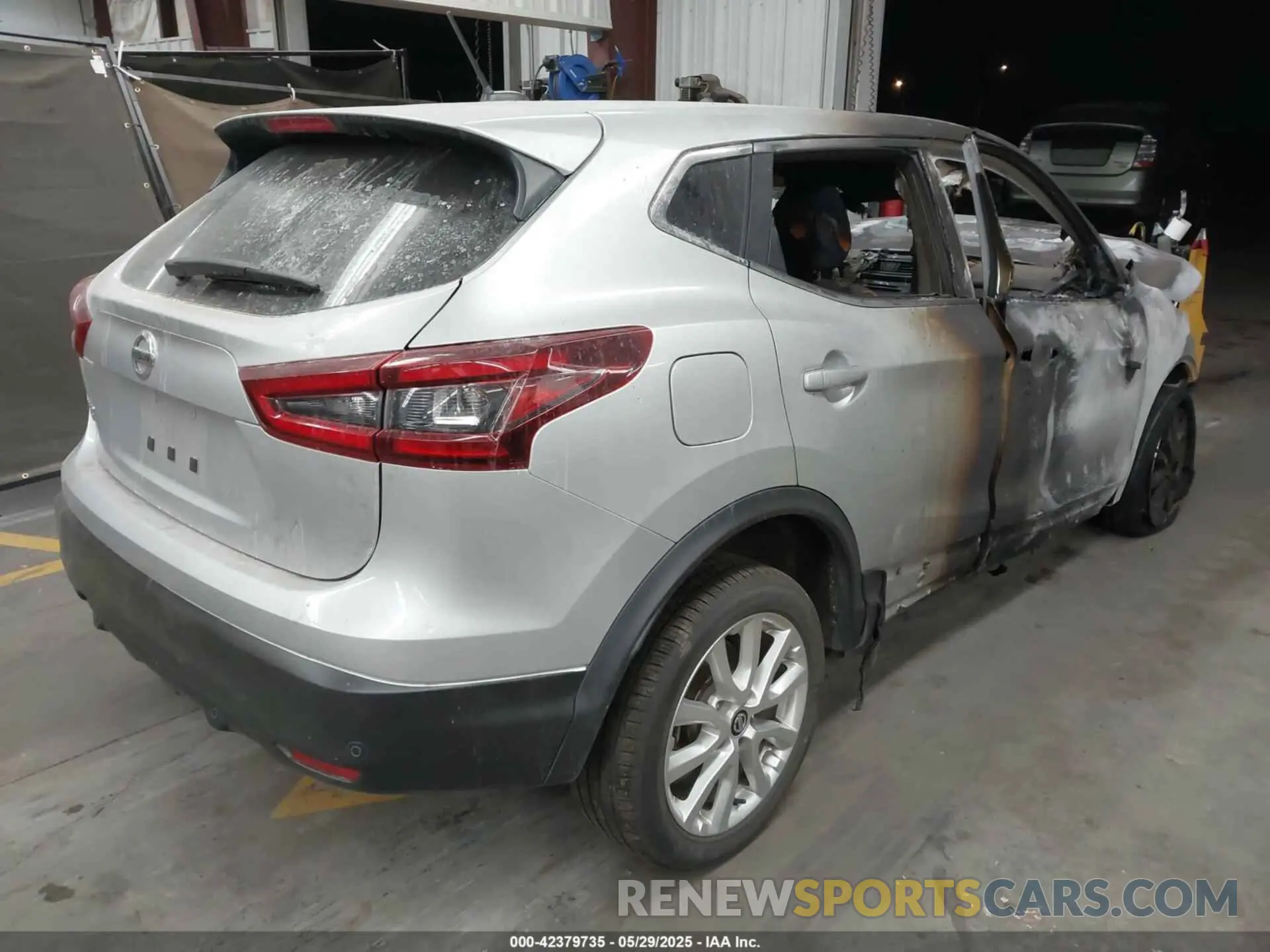 4 fotografías del automóvil dañado JN1BJ1AV2MW303583 NISSAN ROGUE SPORT 2021