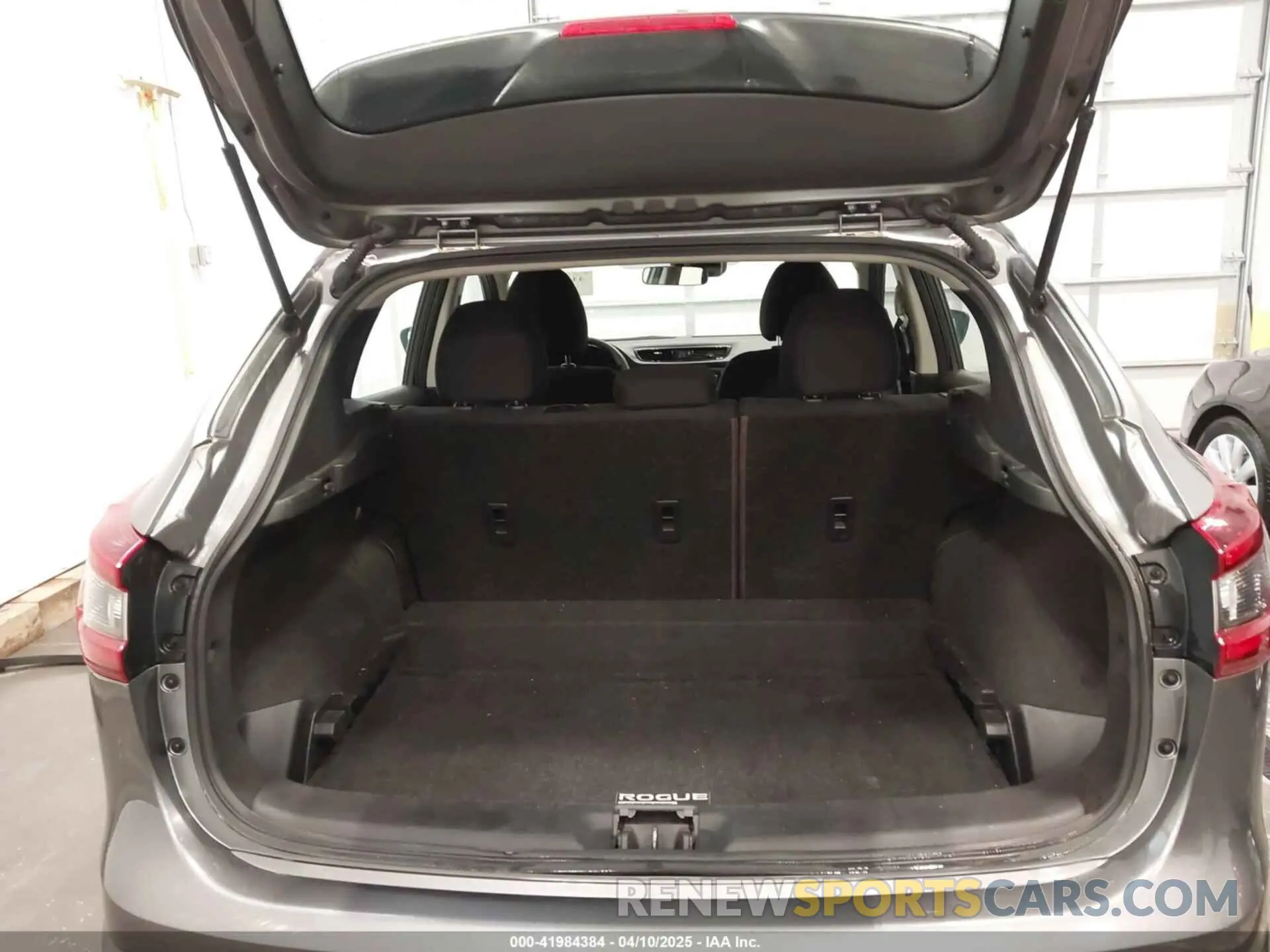 18 fotografías del automóvil dañado JN1BJ1AV2MW567516 NISSAN ROGUE SPORT 2021