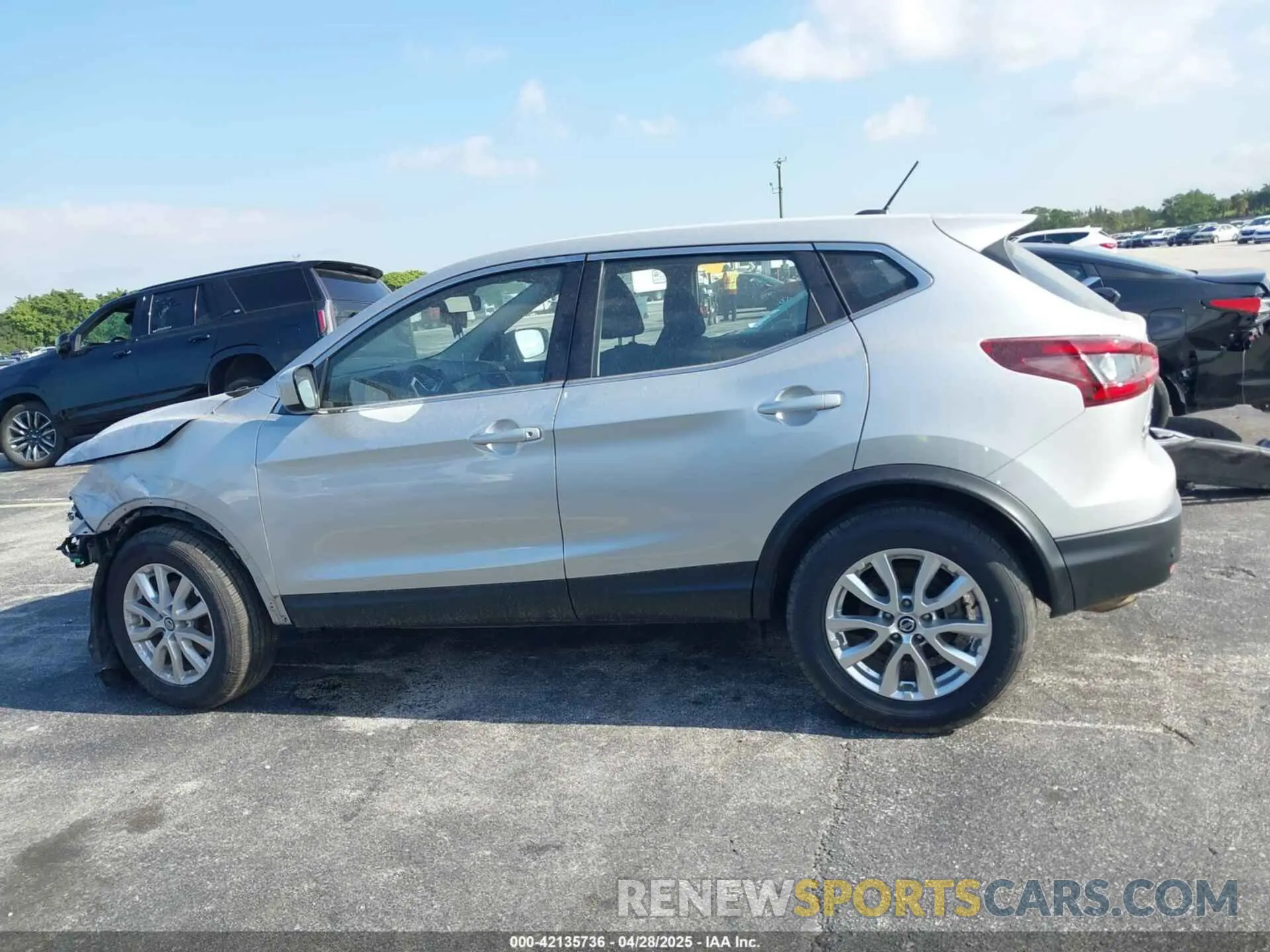 13 fotografías del automóvil dañado JN1BJ1AV4MW560454 NISSAN ROGUE SPORT 2021