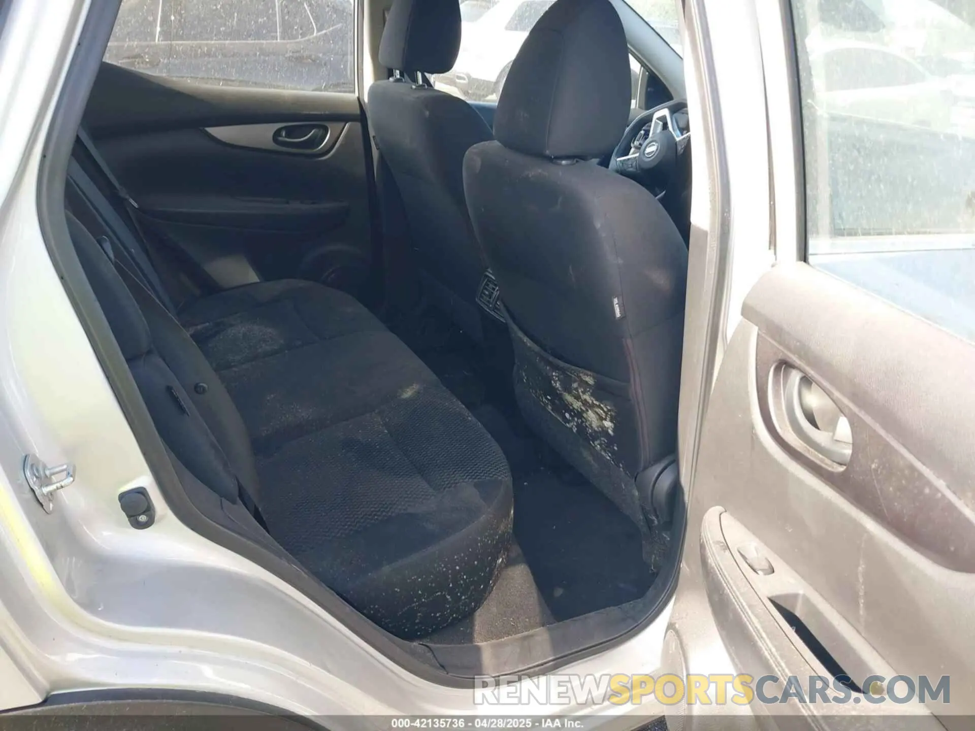 8 fotografías del automóvil dañado JN1BJ1AV4MW560454 NISSAN ROGUE SPORT 2021
