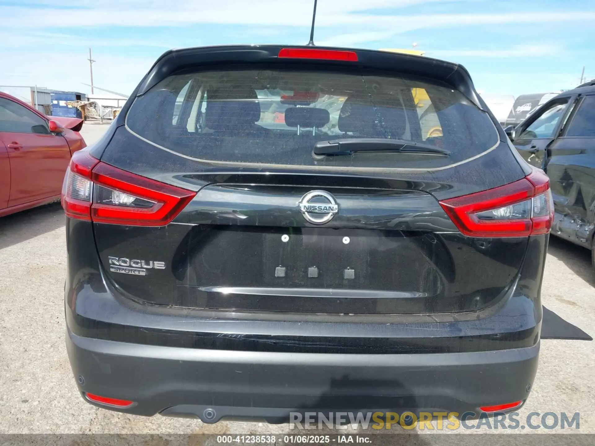 16 fotografías del automóvil dañado JN1BJ1AV5MW301827 NISSAN ROGUE SPORT 2021
