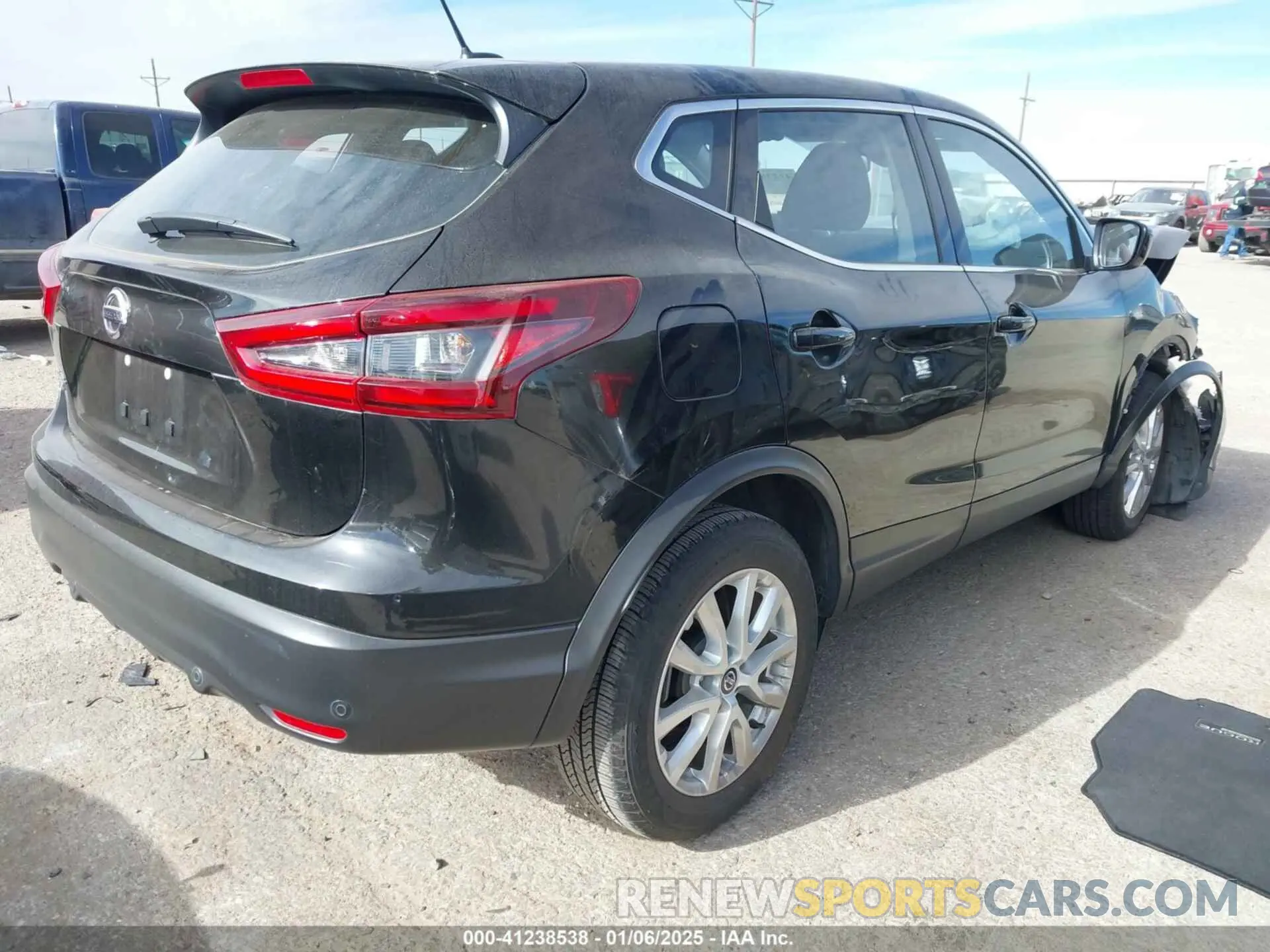 4 fotografías del automóvil dañado JN1BJ1AV5MW301827 NISSAN ROGUE SPORT 2021