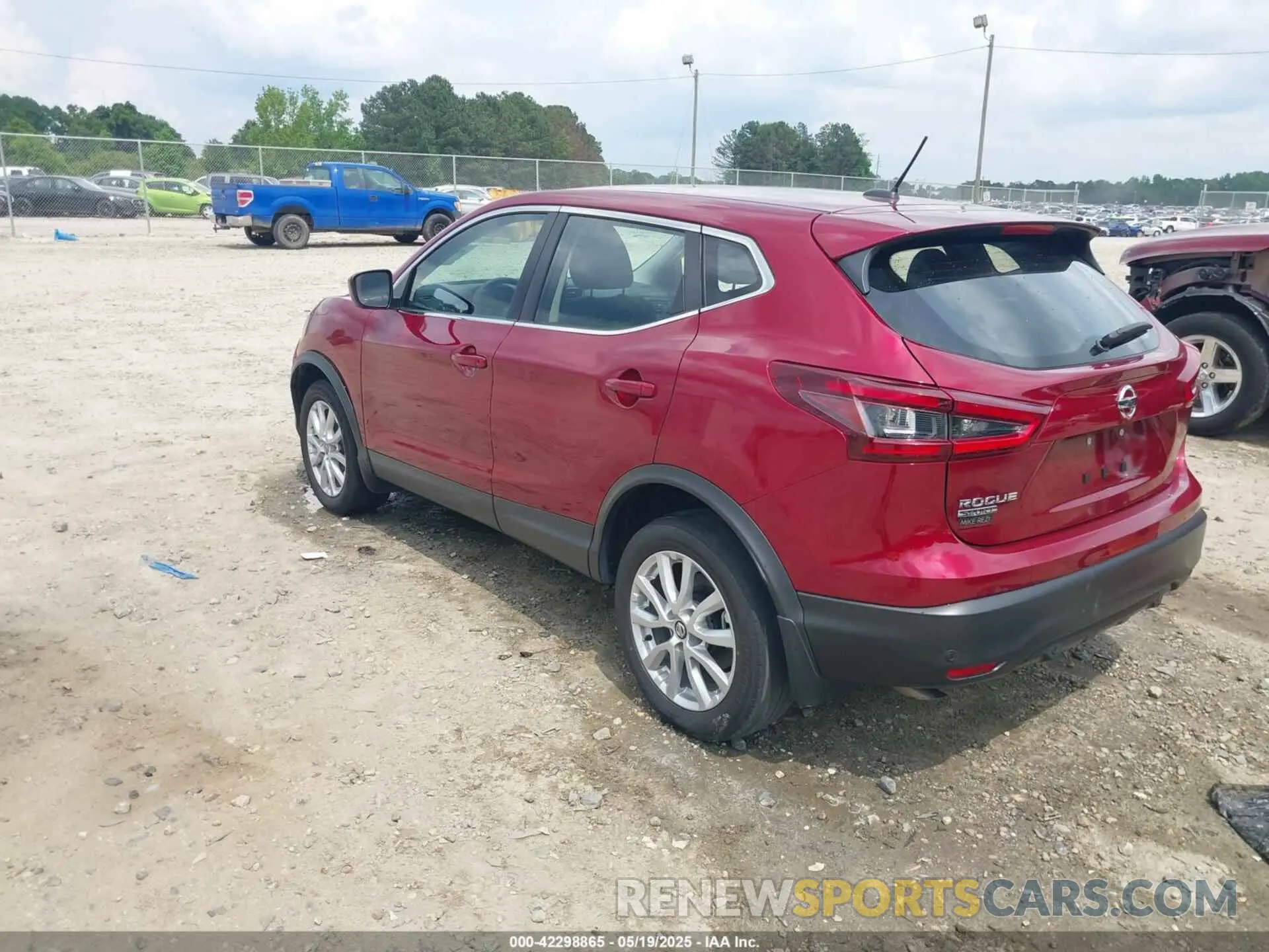 3 fotografías del automóvil dañado JN1BJ1AV5MW318188 NISSAN ROGUE SPORT 2021