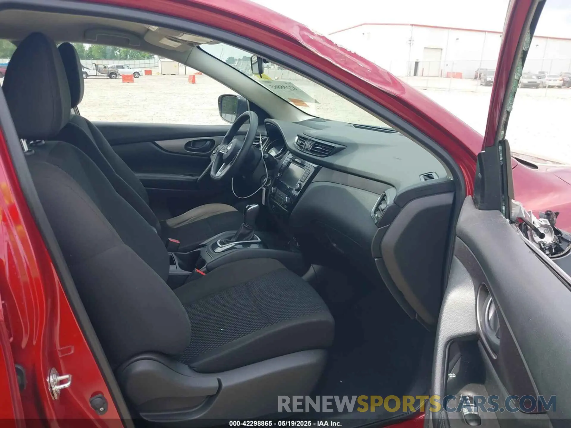5 fotografías del automóvil dañado JN1BJ1AV5MW318188 NISSAN ROGUE SPORT 2021