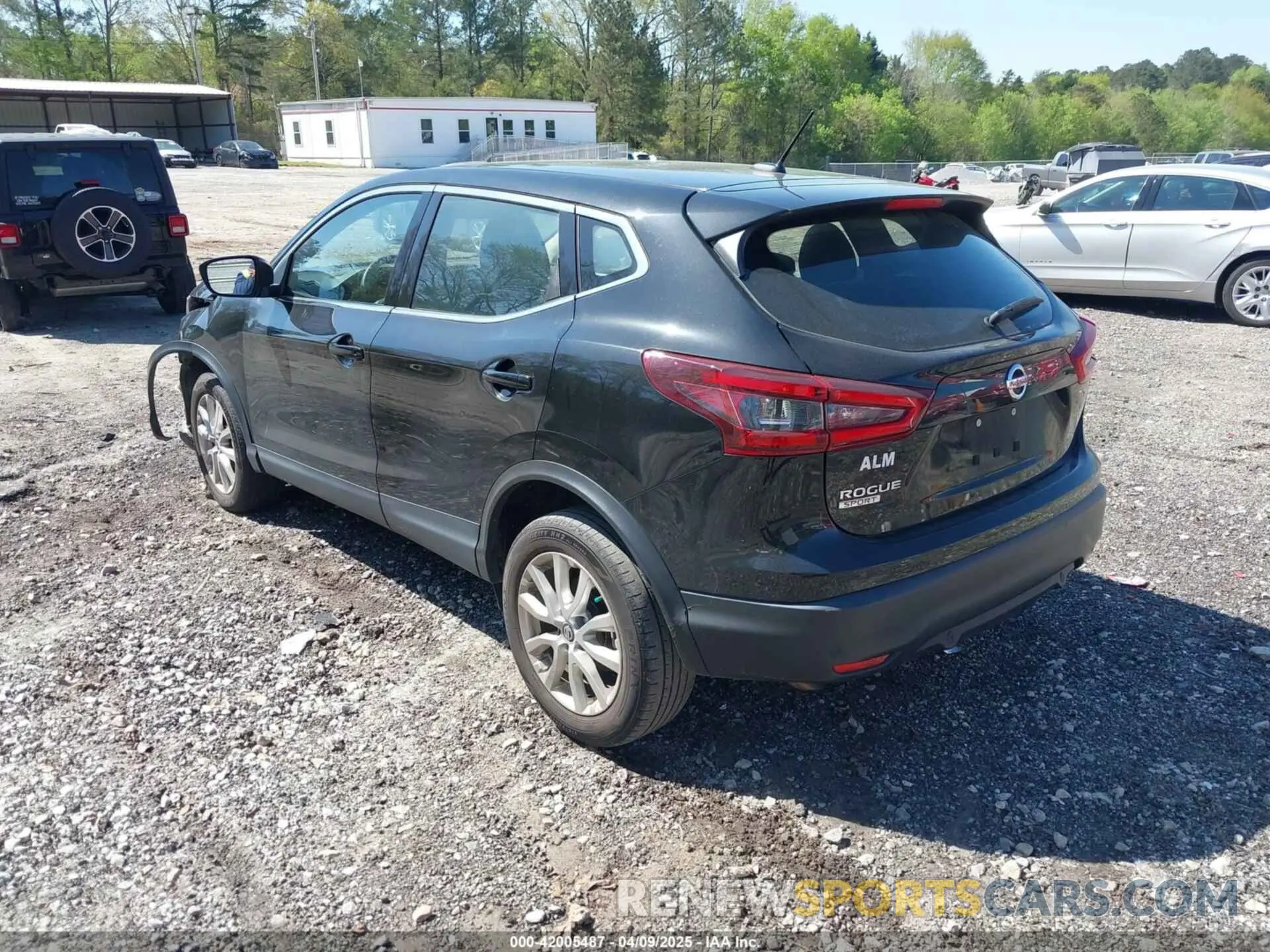 3 fotografías del automóvil dañado JN1BJ1AV7MW313283 NISSAN ROGUE SPORT 2021