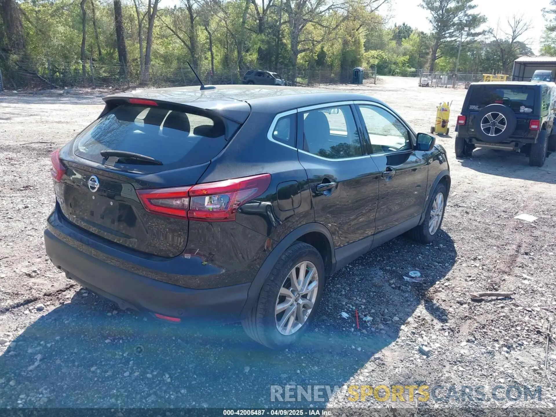 4 fotografías del automóvil dañado JN1BJ1AV7MW313283 NISSAN ROGUE SPORT 2021
