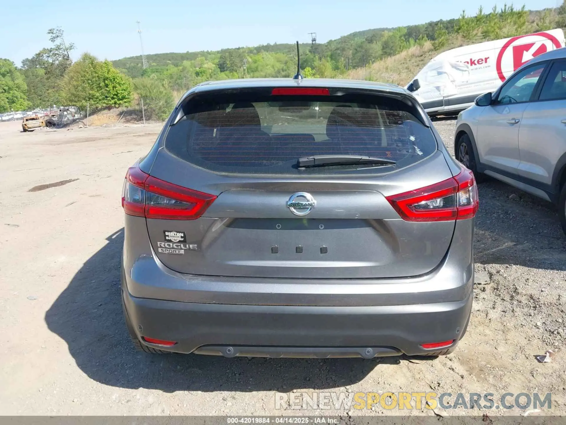16 fotografías del automóvil dañado JN1BJ1AV9MW305766 NISSAN ROGUE SPORT 2021