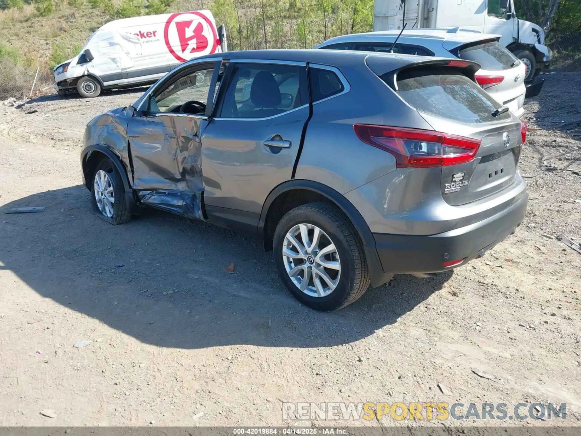 3 fotografías del automóvil dañado JN1BJ1AV9MW305766 NISSAN ROGUE SPORT 2021