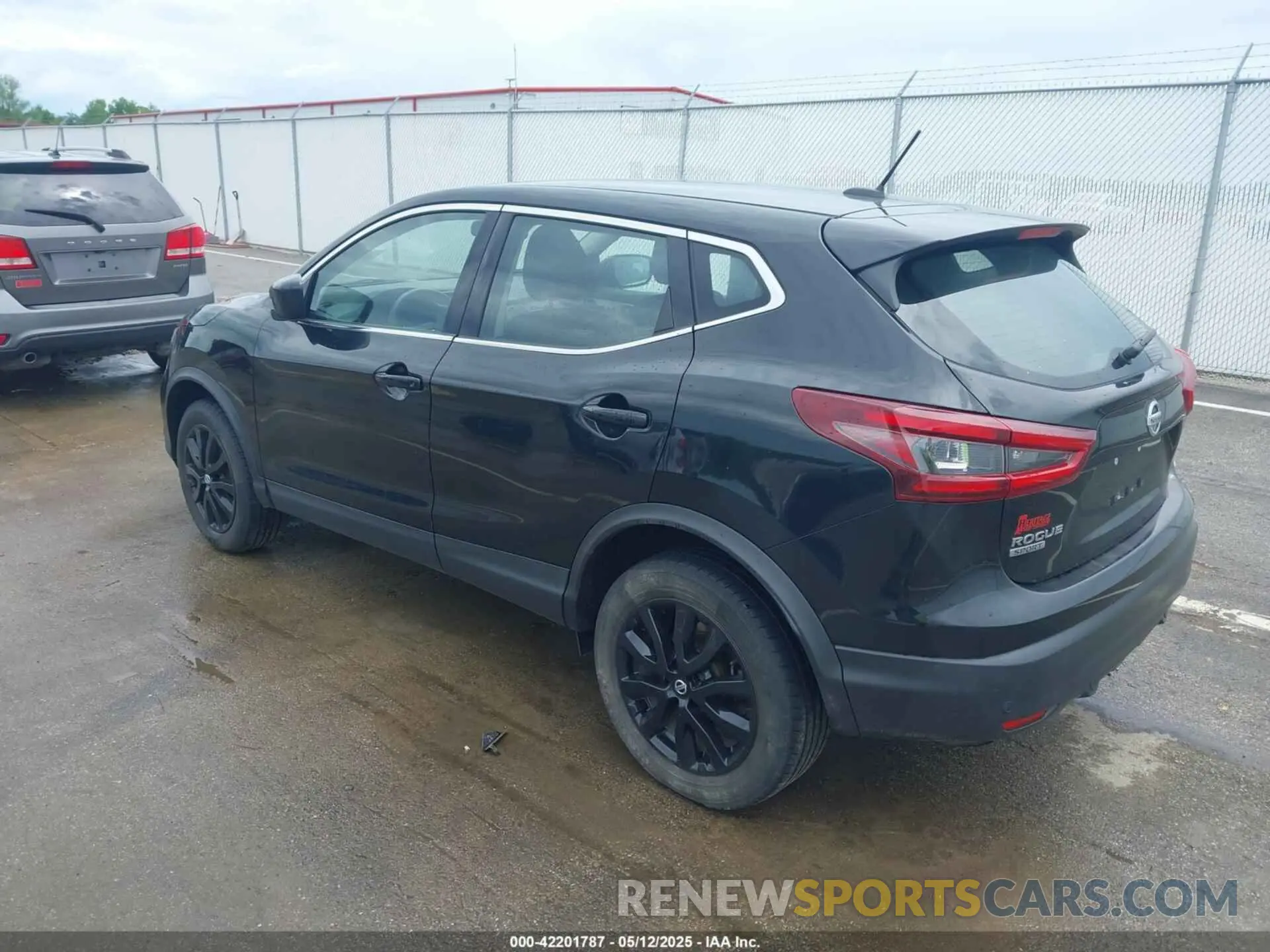 3 fotografías del automóvil dañado JN1BJ1AV9MW306867 NISSAN ROGUE SPORT 2021