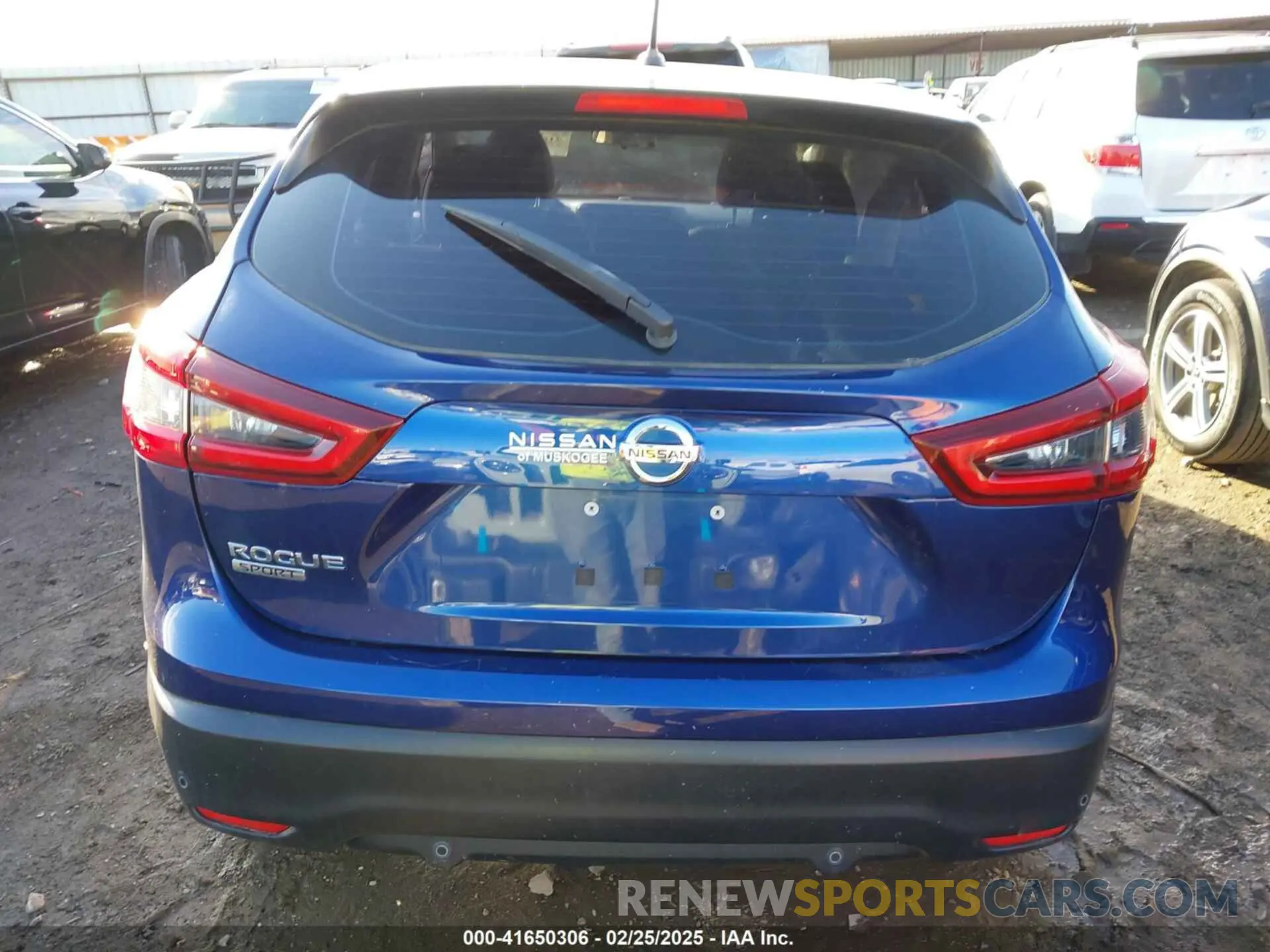 15 fotografías del automóvil dañado JN1BJ1AVXMW302729 NISSAN ROGUE SPORT 2021