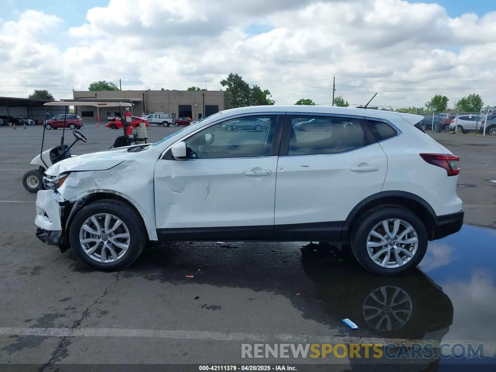 14 fotografías del automóvil dañado JN1BJ1AW2MW425613 NISSAN ROGUE SPORT 2021
