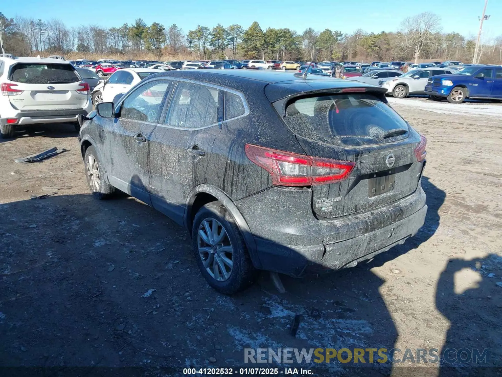 3 fotografías del automóvil dañado JN1BJ1AW3MW423692 NISSAN ROGUE SPORT 2021