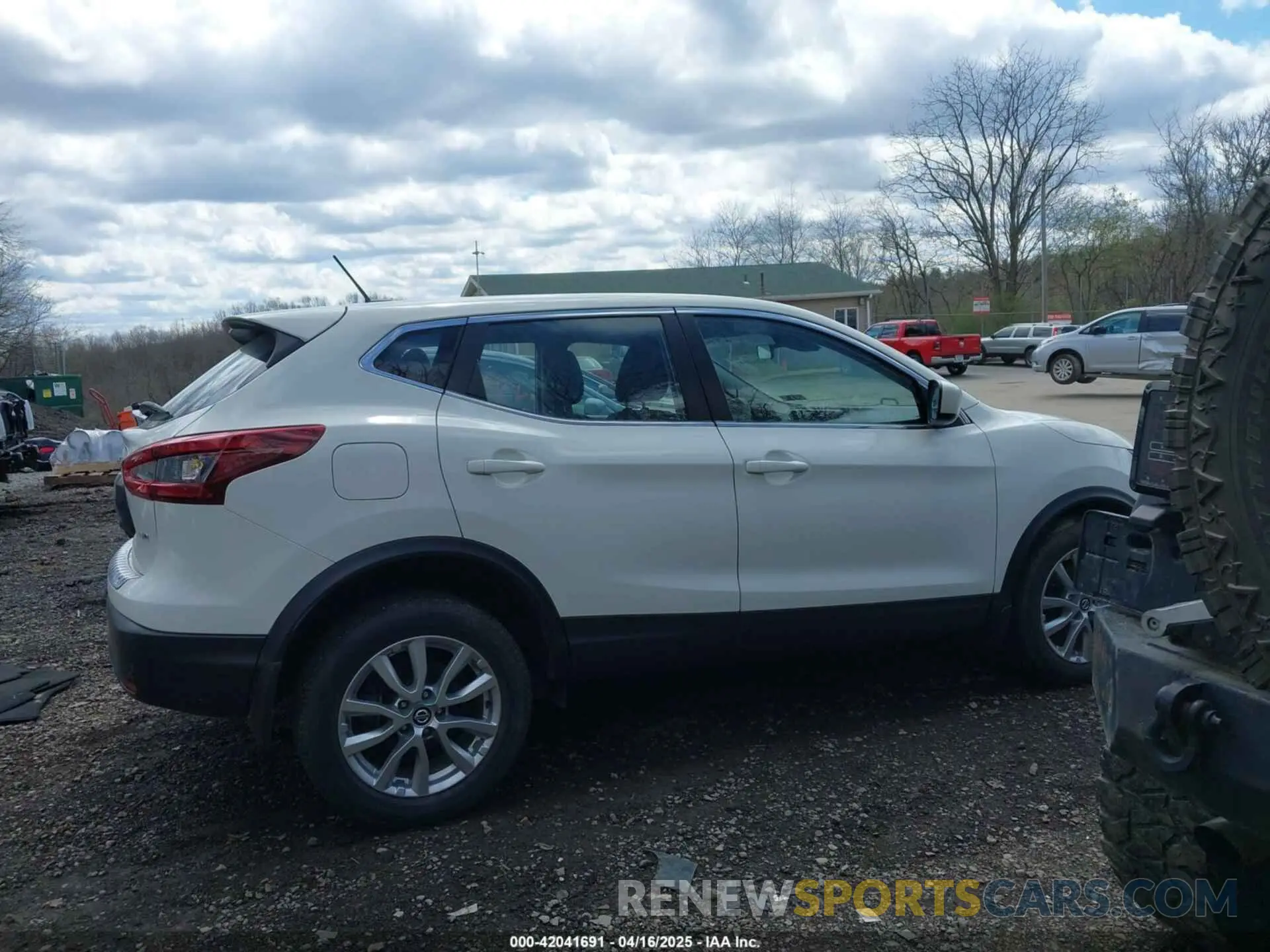 14 fotografías del automóvil dañado JN1BJ1AW4MW442123 NISSAN ROGUE SPORT 2021