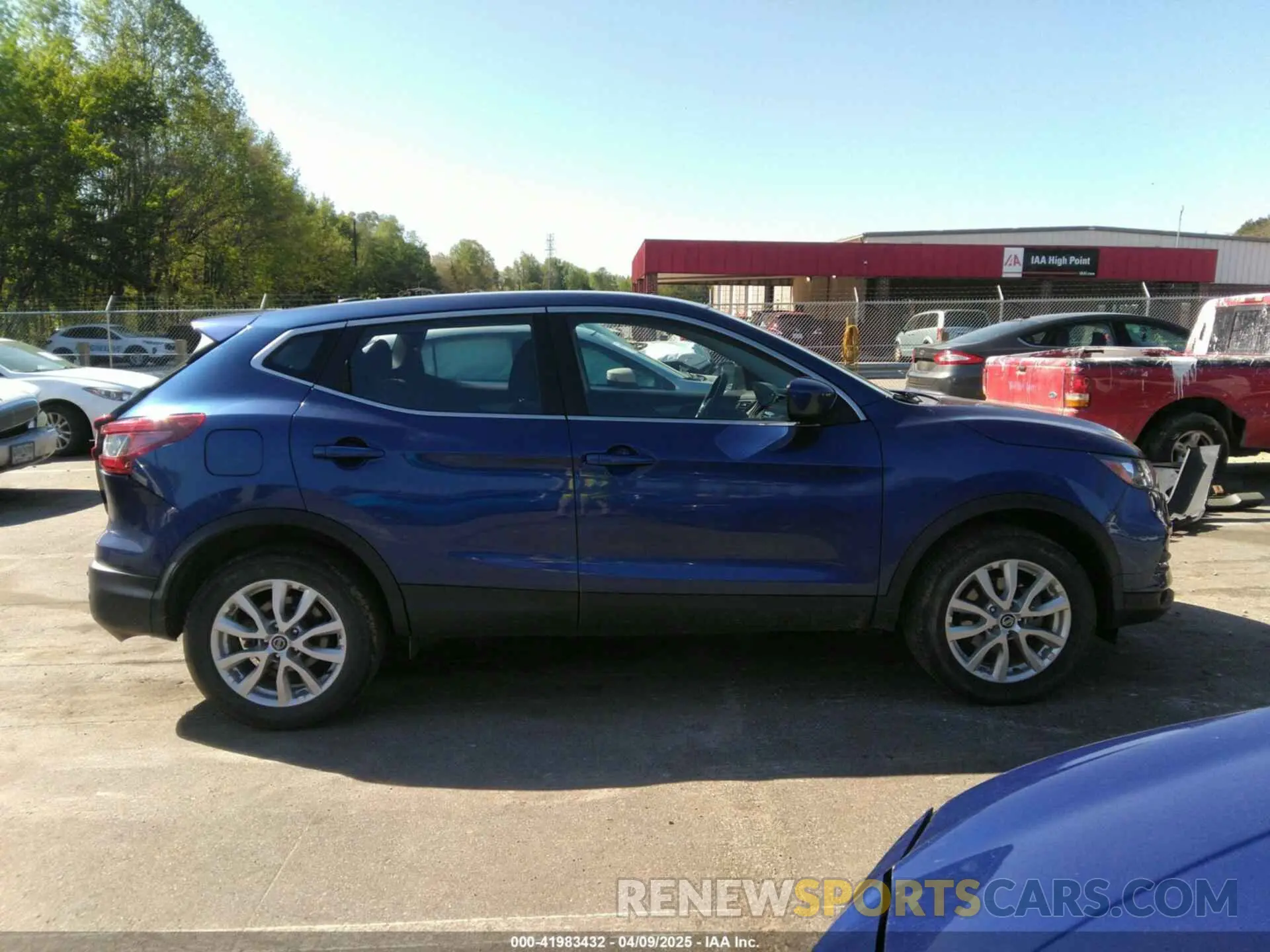 14 fotografías del automóvil dañado JN1BJ1AW6MW429079 NISSAN ROGUE SPORT 2021