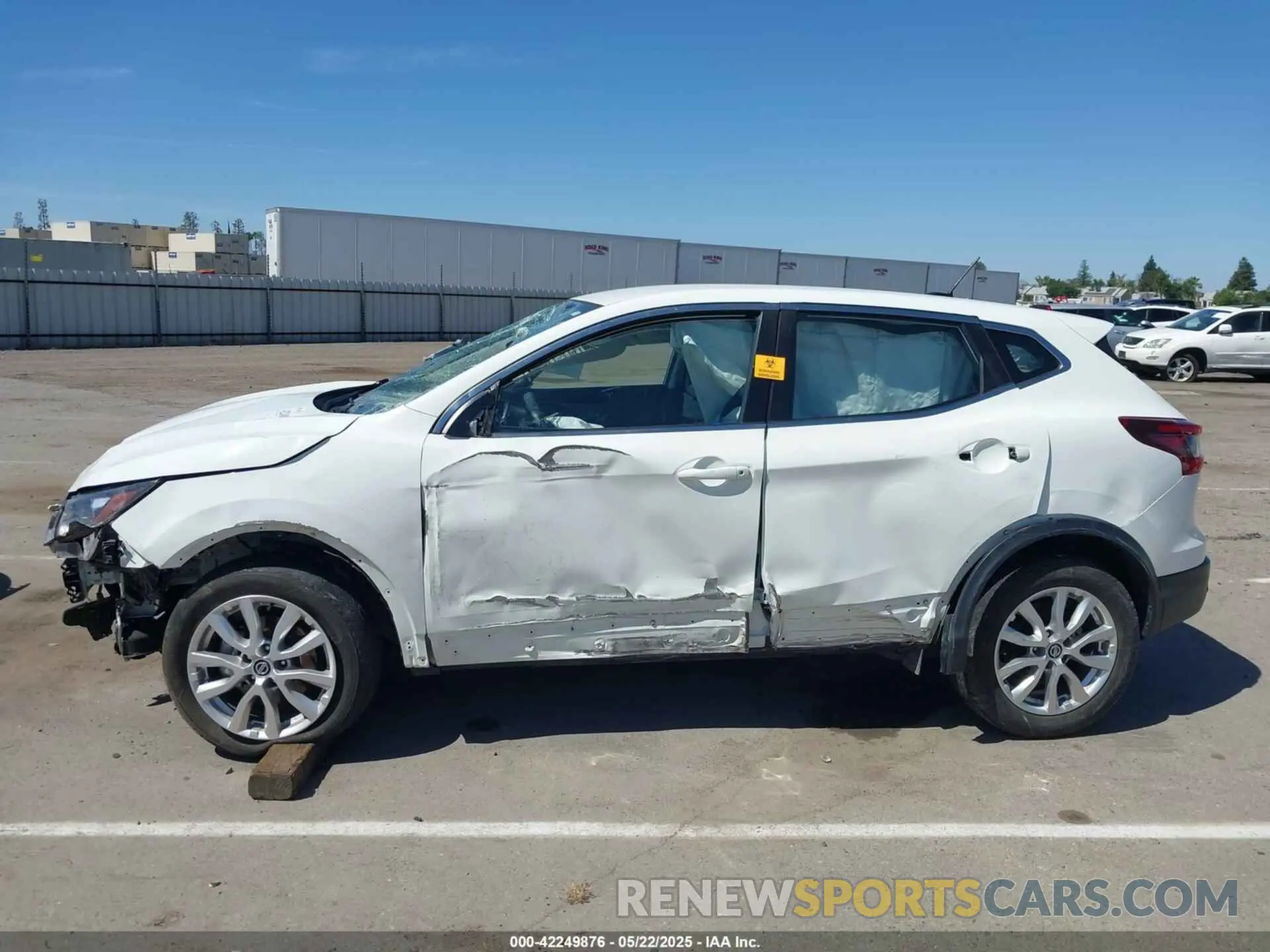 15 fotografías del automóvil dañado JN1BJ1AW6MW438560 NISSAN ROGUE SPORT 2021