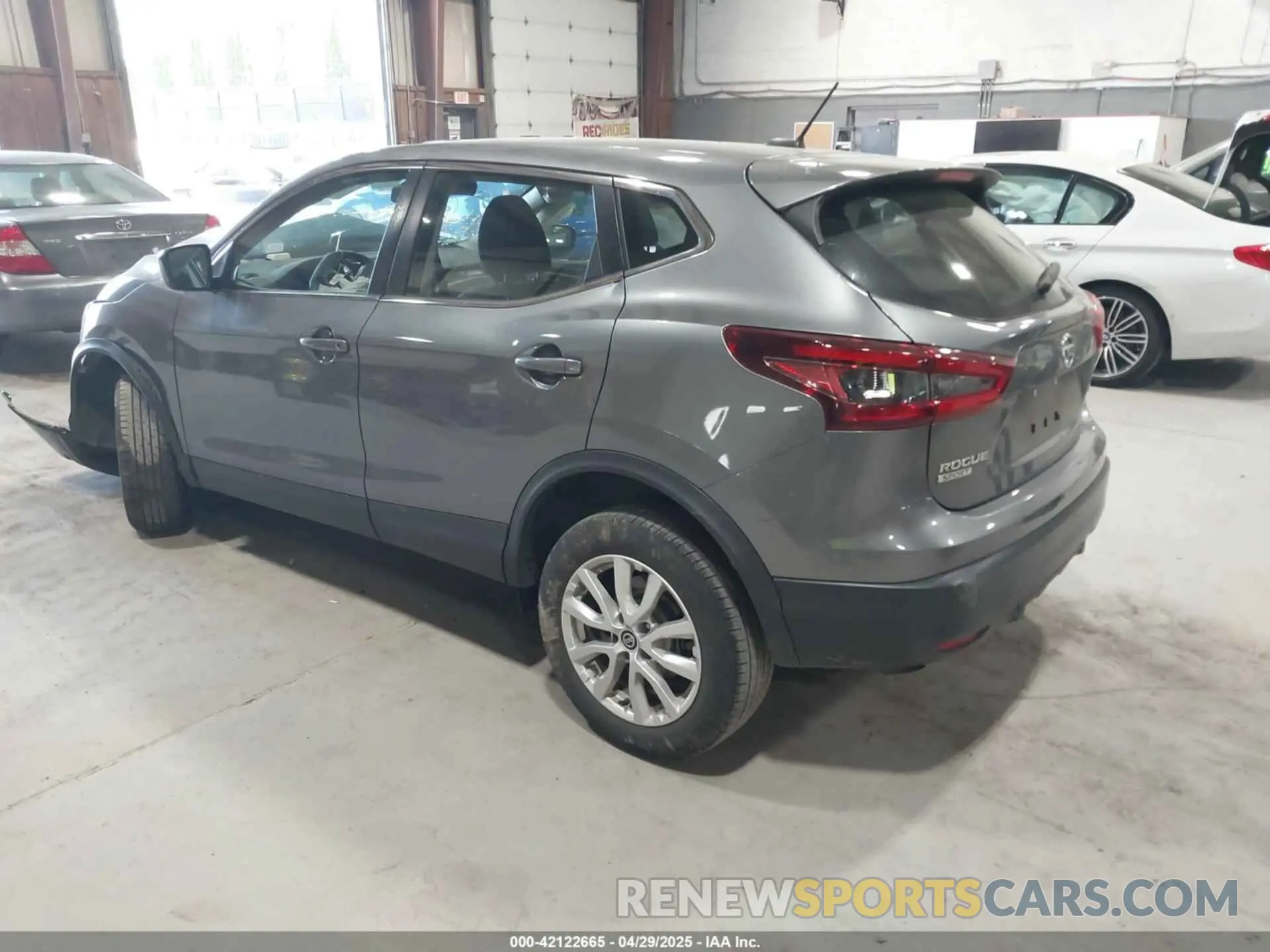 3 fotografías del automóvil dañado JN1BJ1AW7MW423744 NISSAN ROGUE SPORT 2021