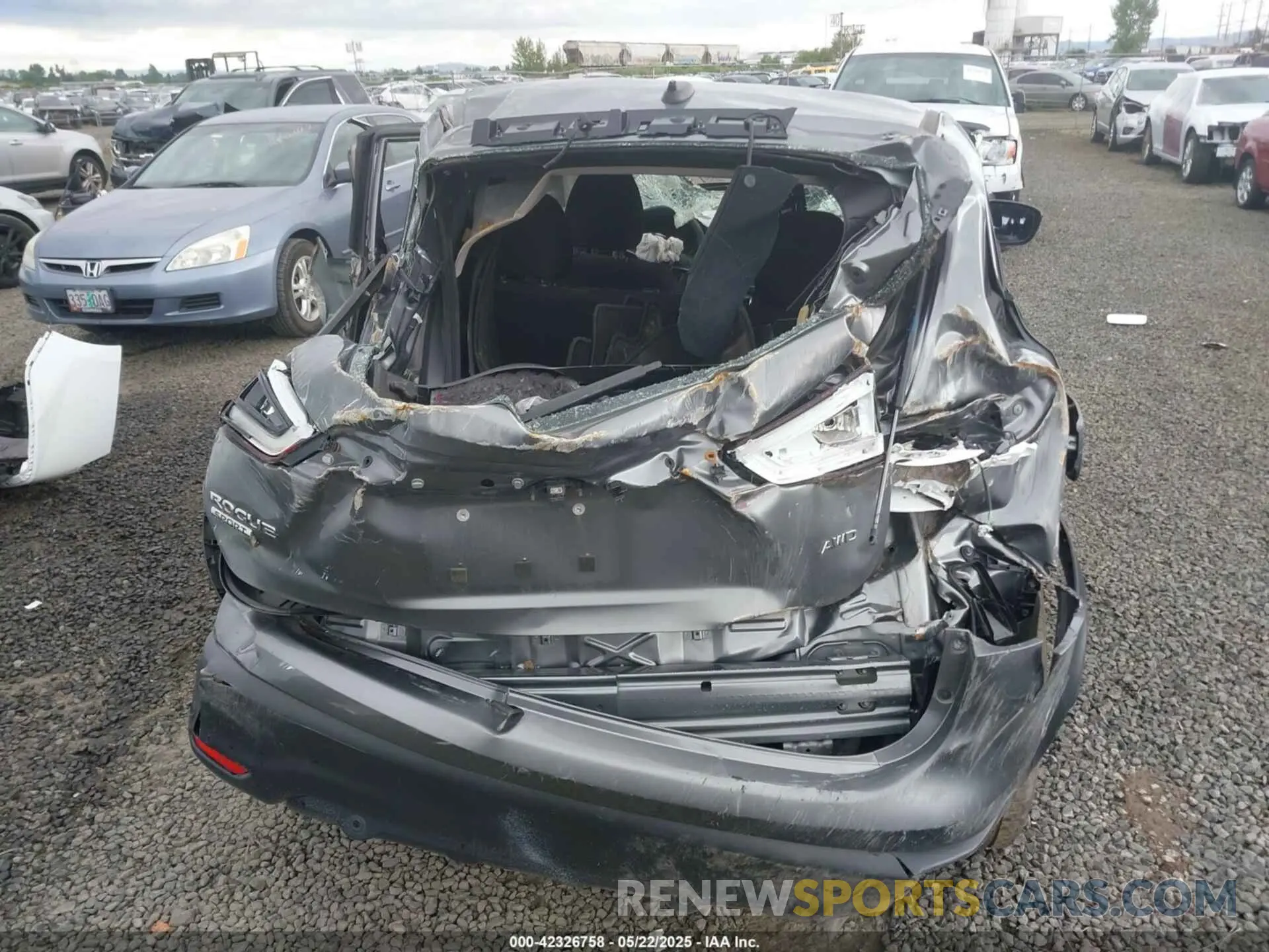 12 fotografías del automóvil dañado JN1BJ1AW7MW661397 NISSAN ROGUE SPORT 2021