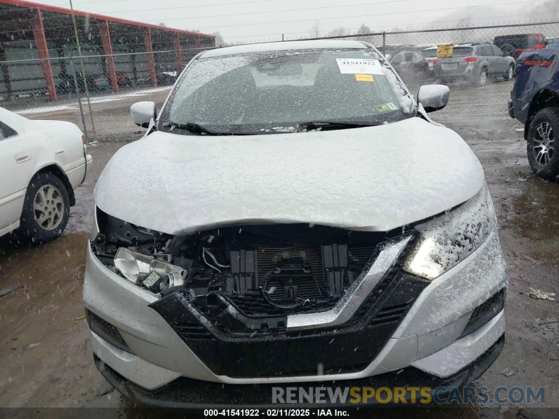 12 fotografías del automóvil dañado JN1BJ1AW7MW669905 NISSAN ROGUE SPORT 2021