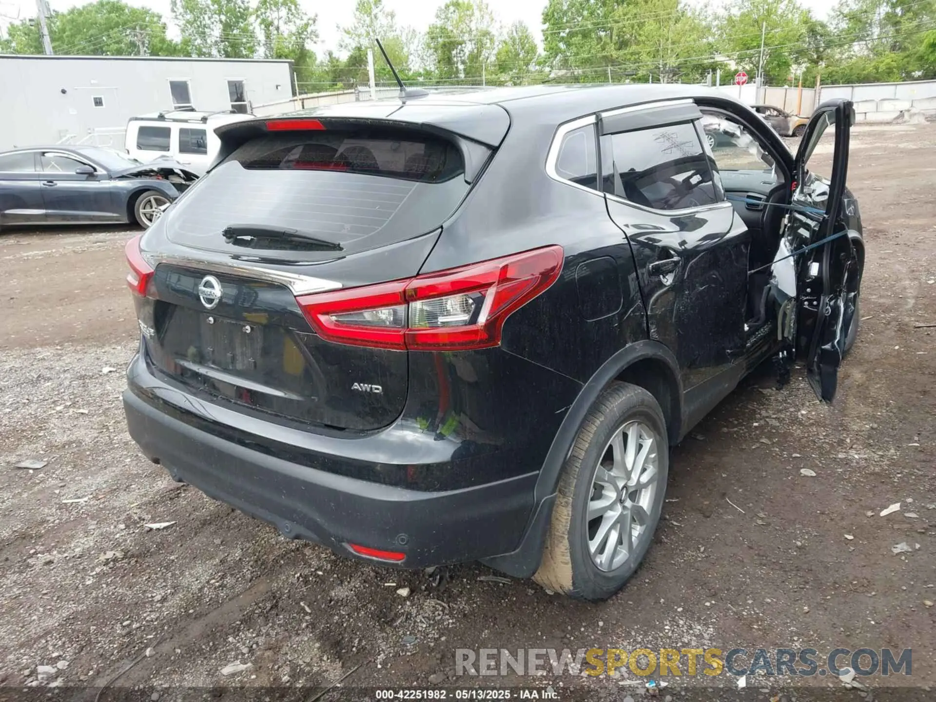 4 fotografías del automóvil dañado JN1BJ1AW9MW669548 NISSAN ROGUE SPORT 2021