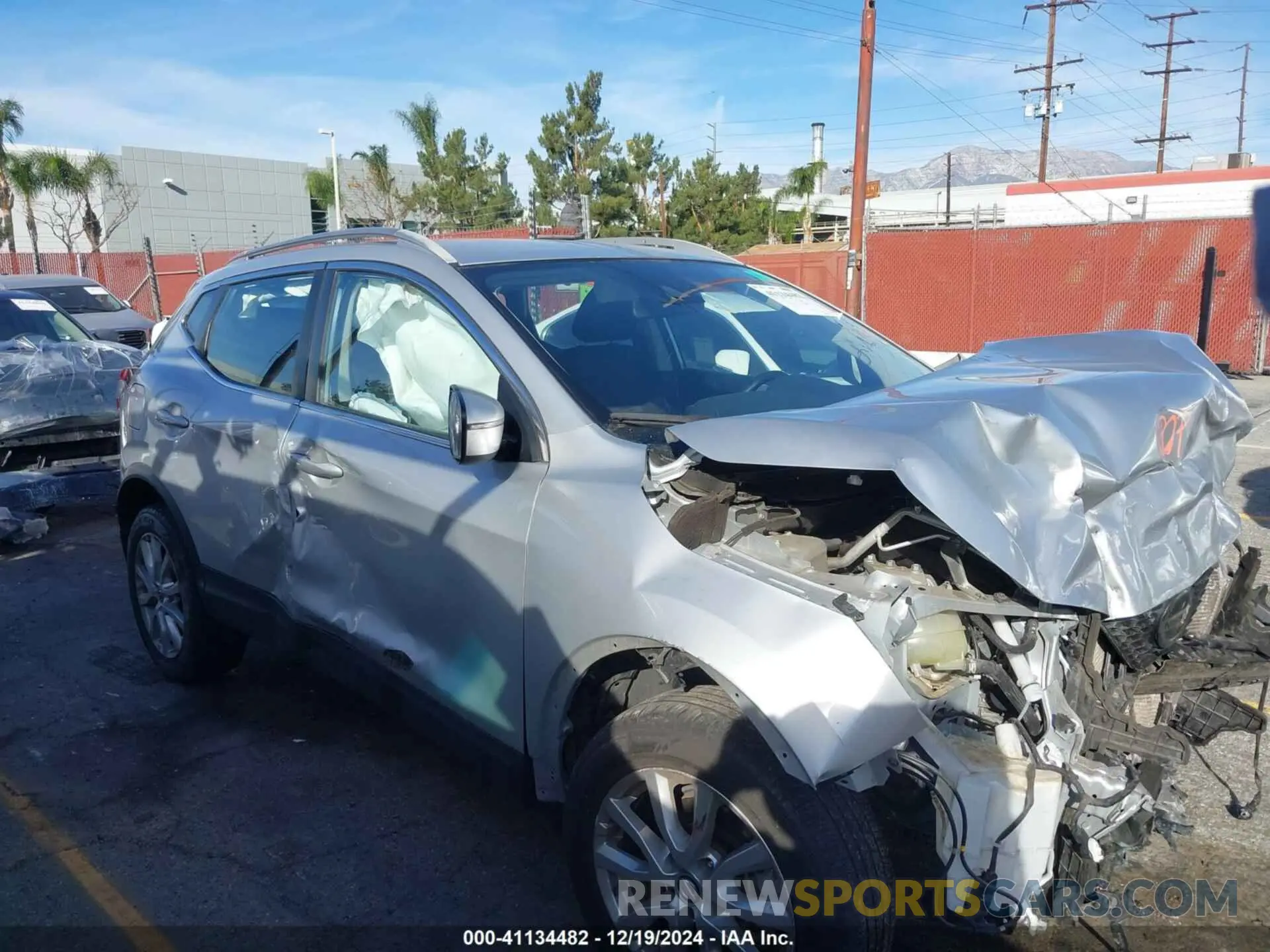17 fotografías del automóvil dañado JN1BJ1BV0MW571188 NISSAN ROGUE SPORT 2021