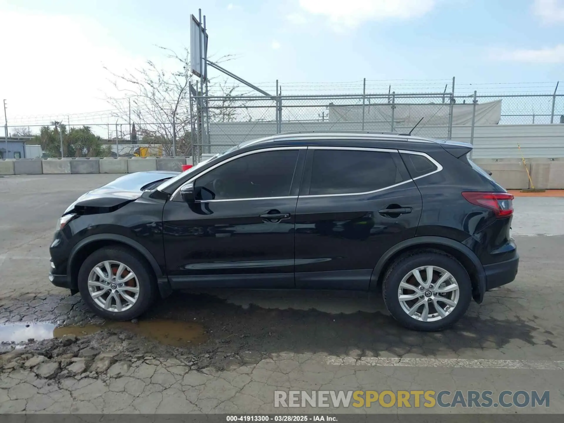 14 fotografías del automóvil dañado JN1BJ1BVXMW570534 NISSAN ROGUE SPORT 2021